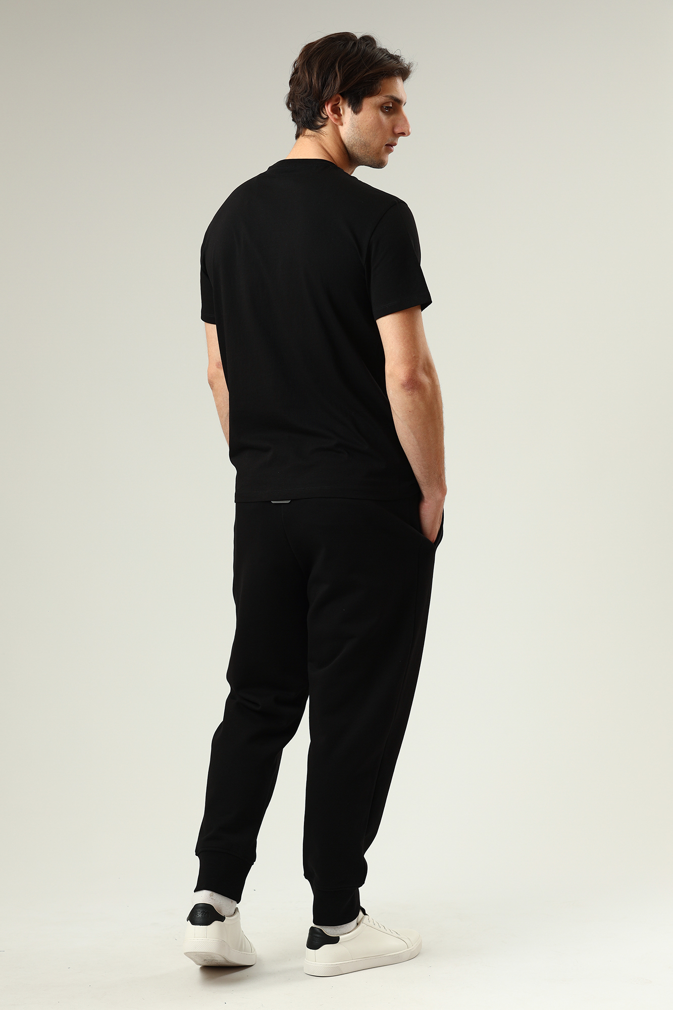 3LZPGG_ZJ1ZZ Брюки спортивные джоггеры Armani Exchange Черный