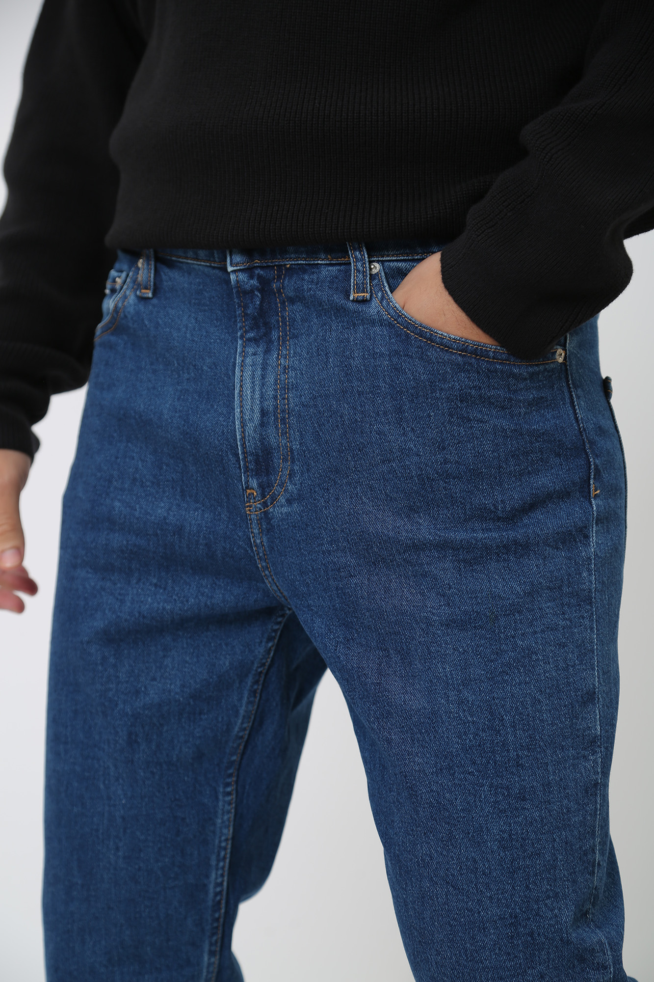 Брюки джинсовые Calvin Klein Jeans J30J323876_1A4 купить винтернет-магазине Med-Online.ru - Мёд