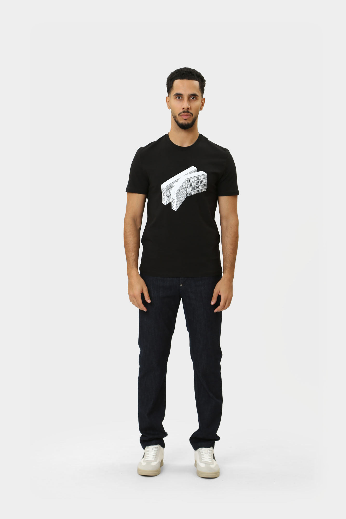 PBMT0248 Футболка Bikkembergs Черный