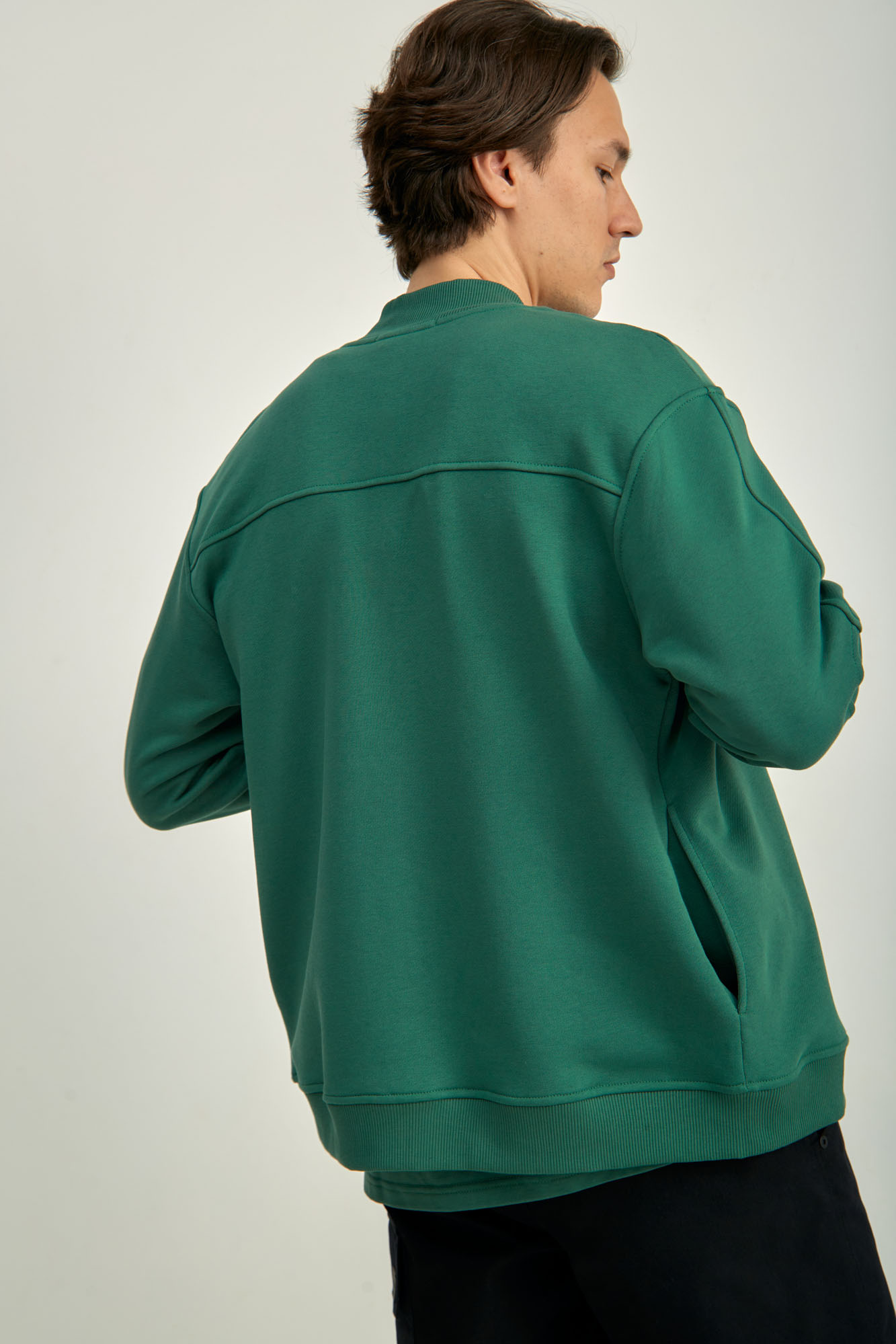 M-241-P-20-0085 Тректоп The Hills Зеленый