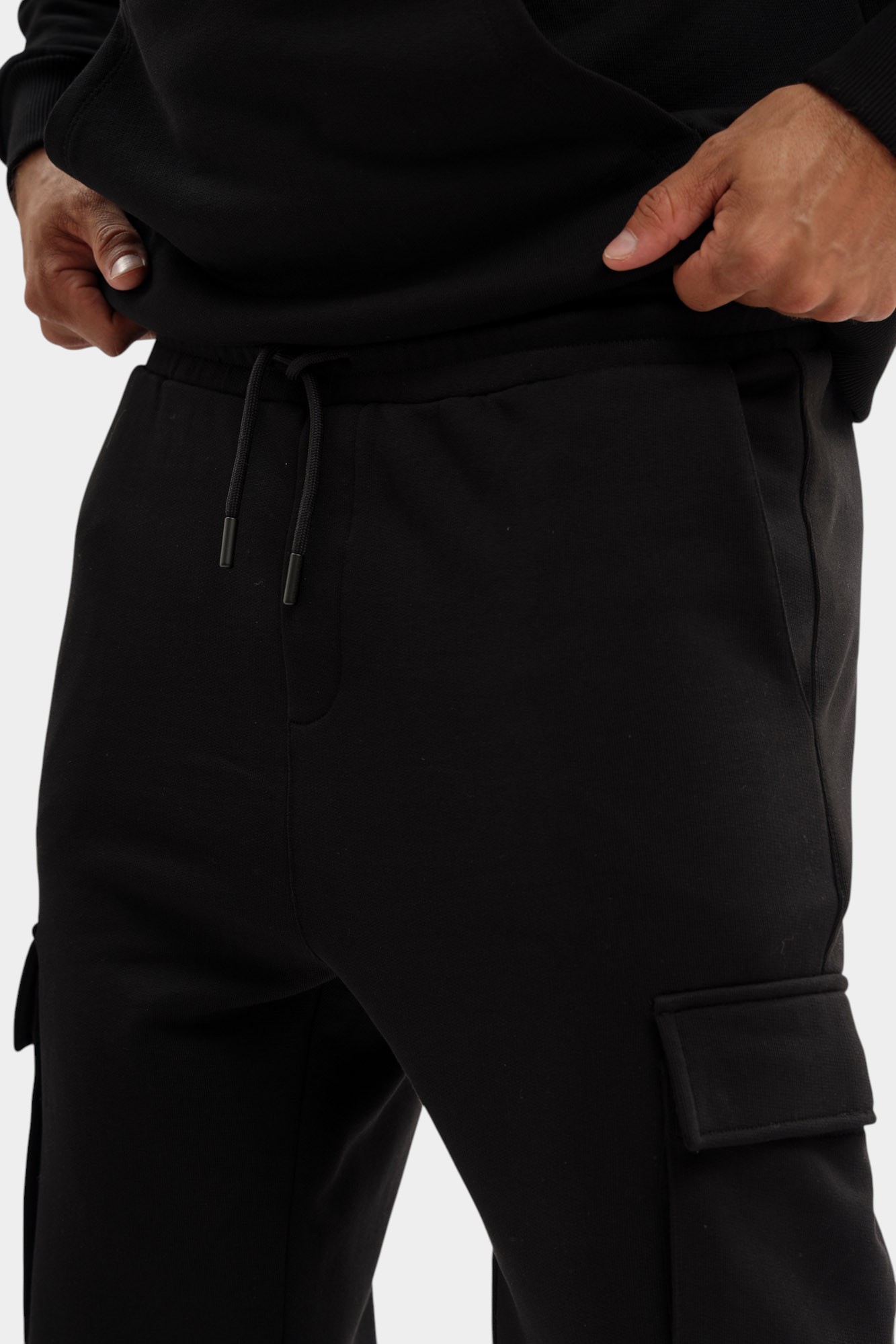 553904_705116 Брюки спортивные Karl Lagerfeld Черный