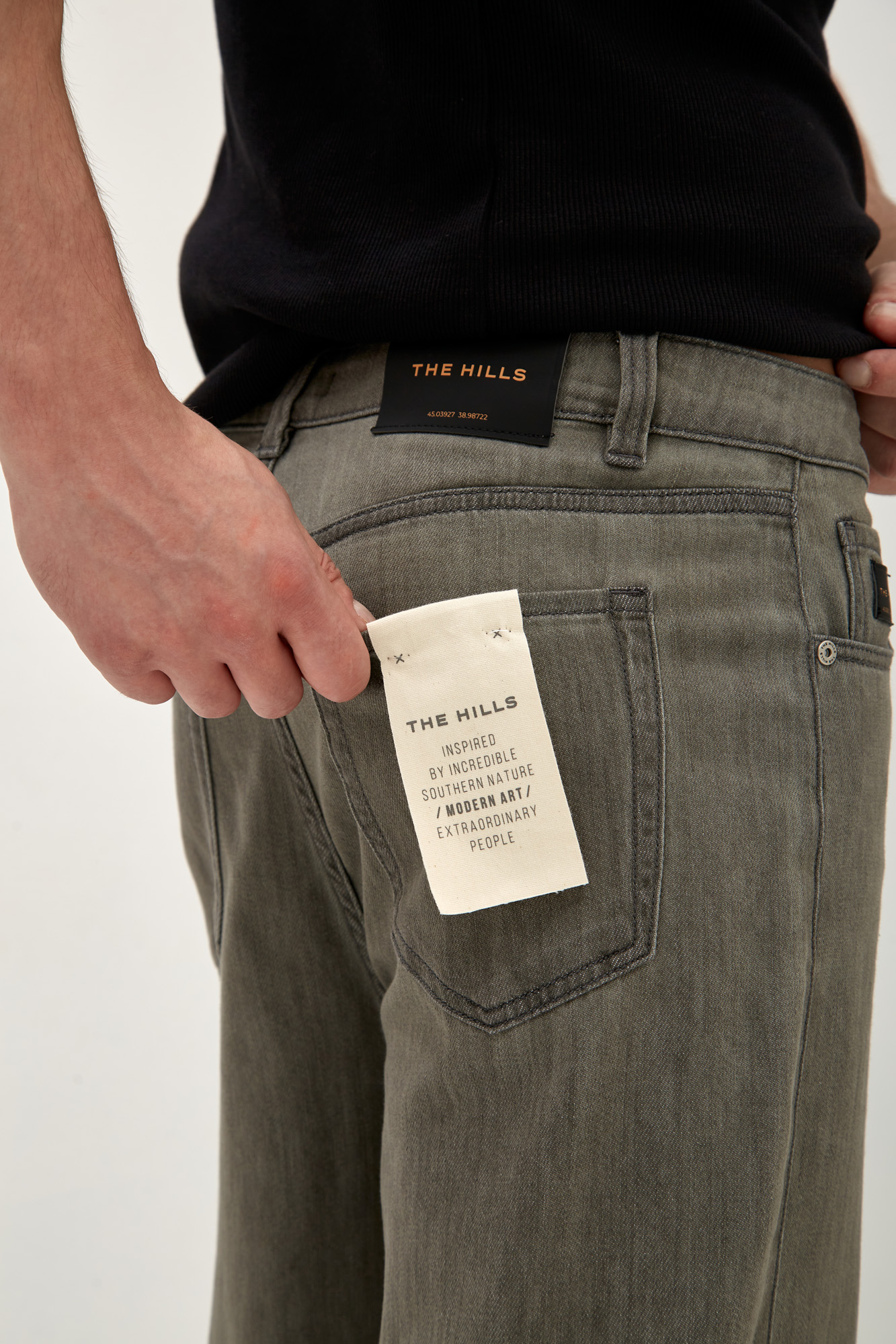 M-241-TK-56-1043 Брюки джинсовые The Hills Серый