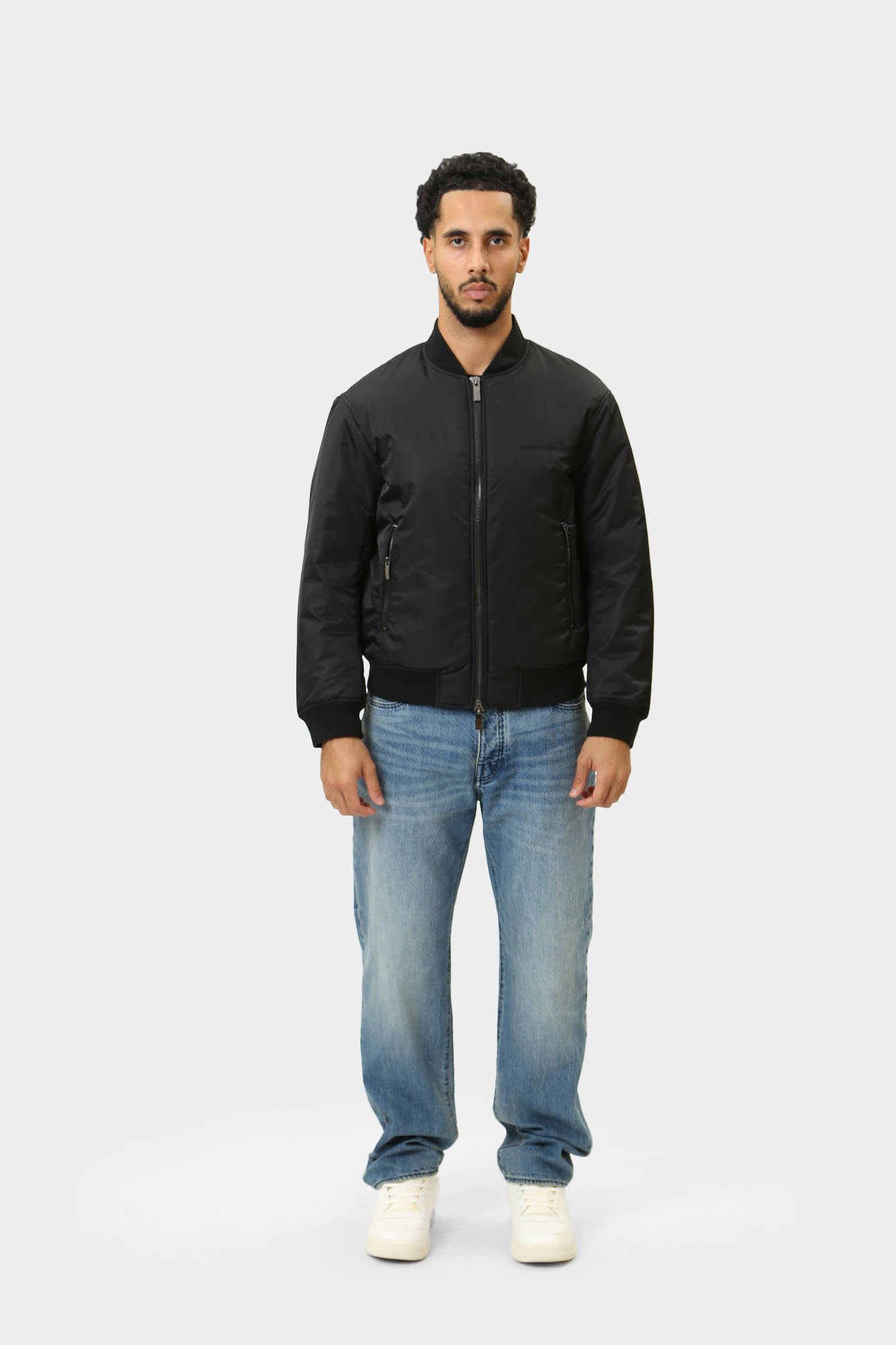 6DZB01_ZN4WZ Бомбер Armani Exchange Черный