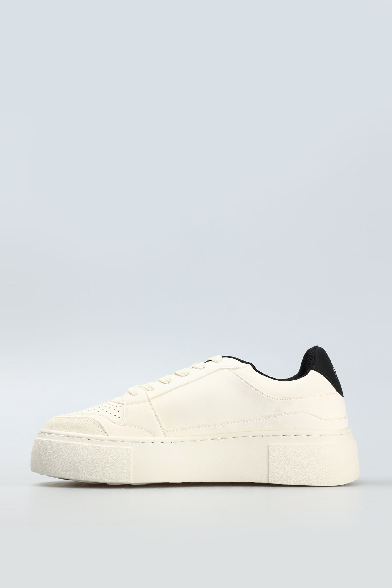 XDX147_XV830 Кеды Armani Exchange Белый