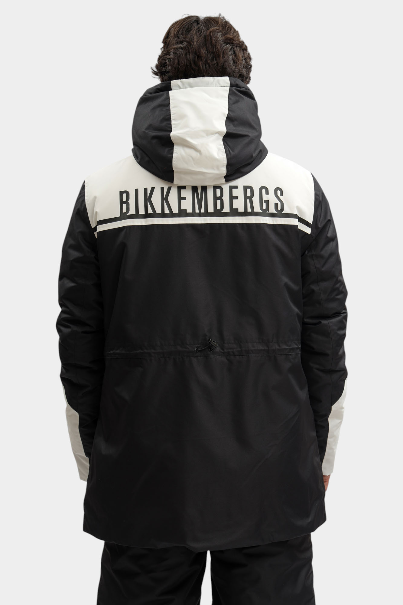 BMG1292 Куртка пуховая Bikkembergs Черный