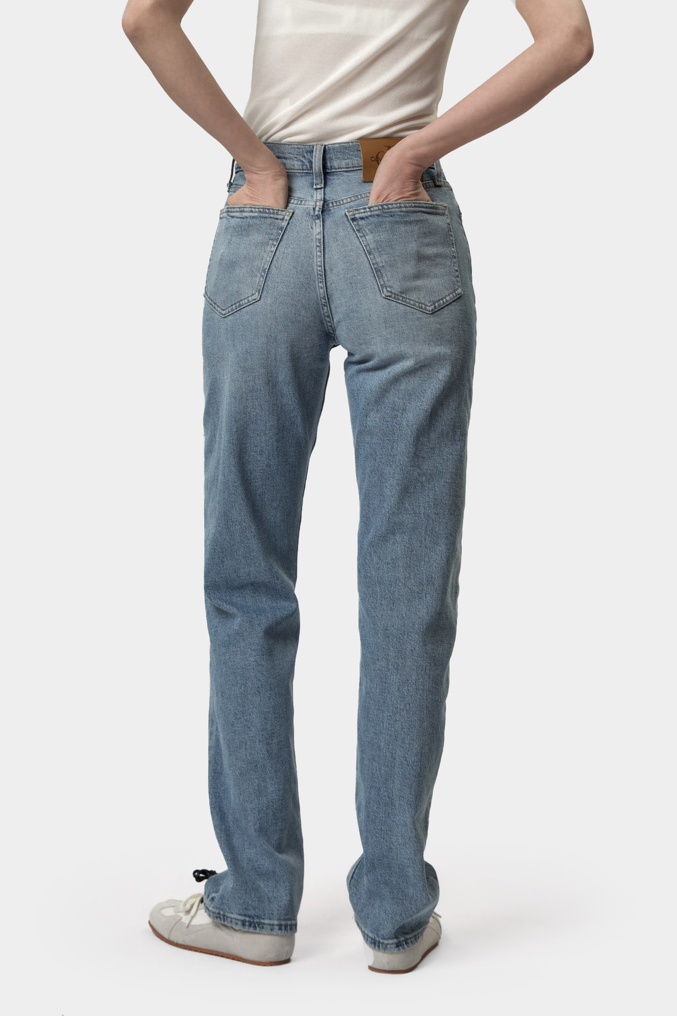 J20J224501 брюки джинсовые calvin klein jeans 