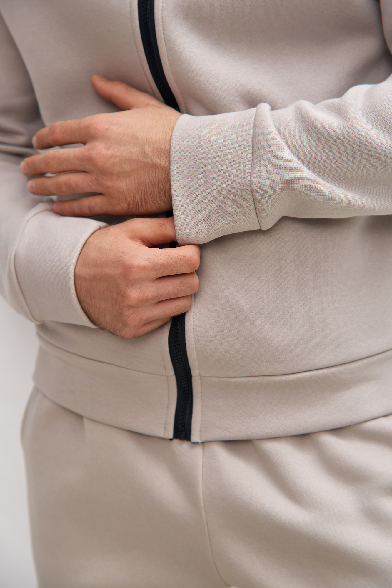 M-222-P-43-3533 Тректоп The Hills Бежевый