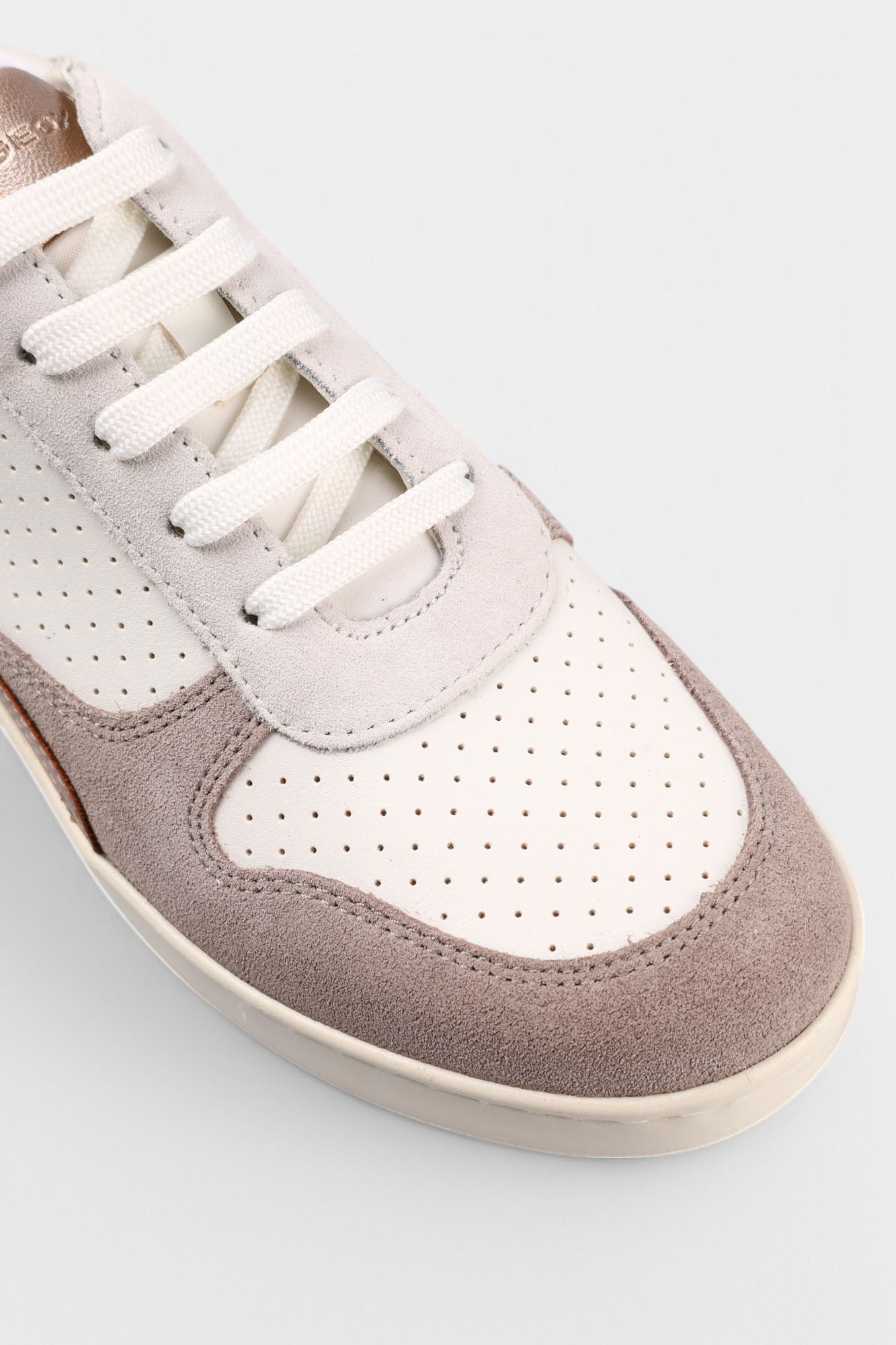 D551BC022BCC Кроссовки Geox Розовый