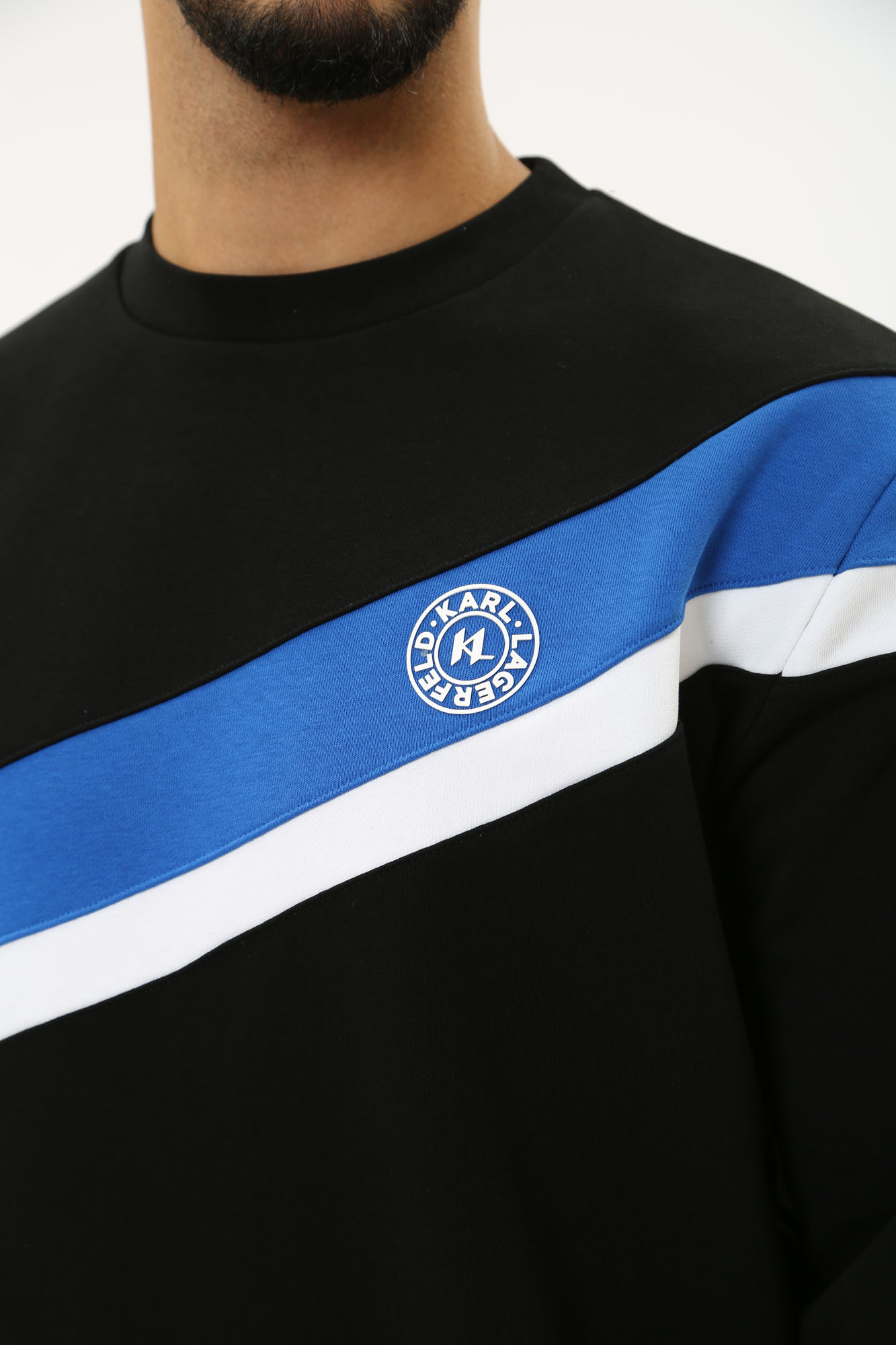 543910_70508 Свитшот Karl Lagerfeld Черный