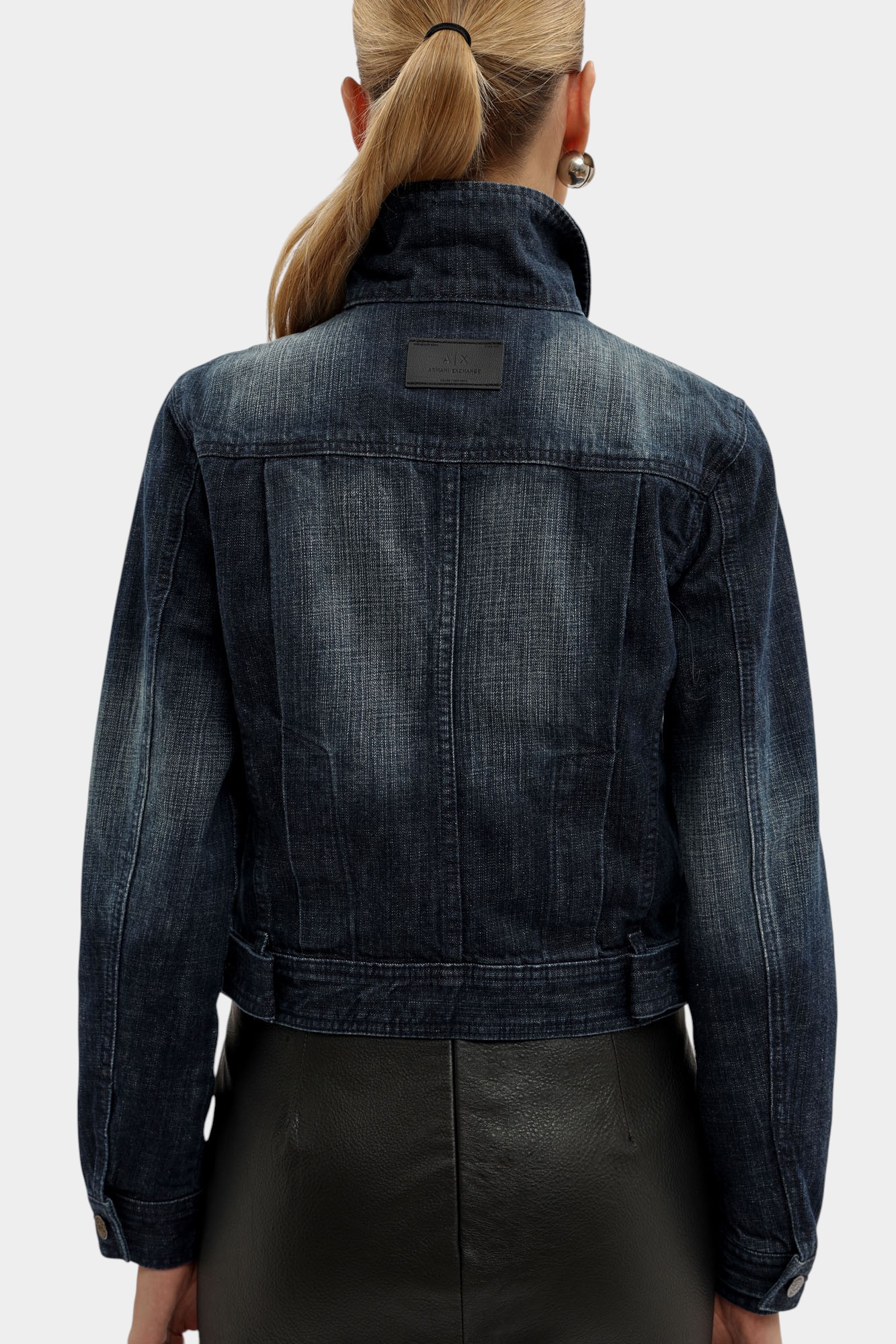 XW000813_AF16081 куртка джинсовая armani exchange 