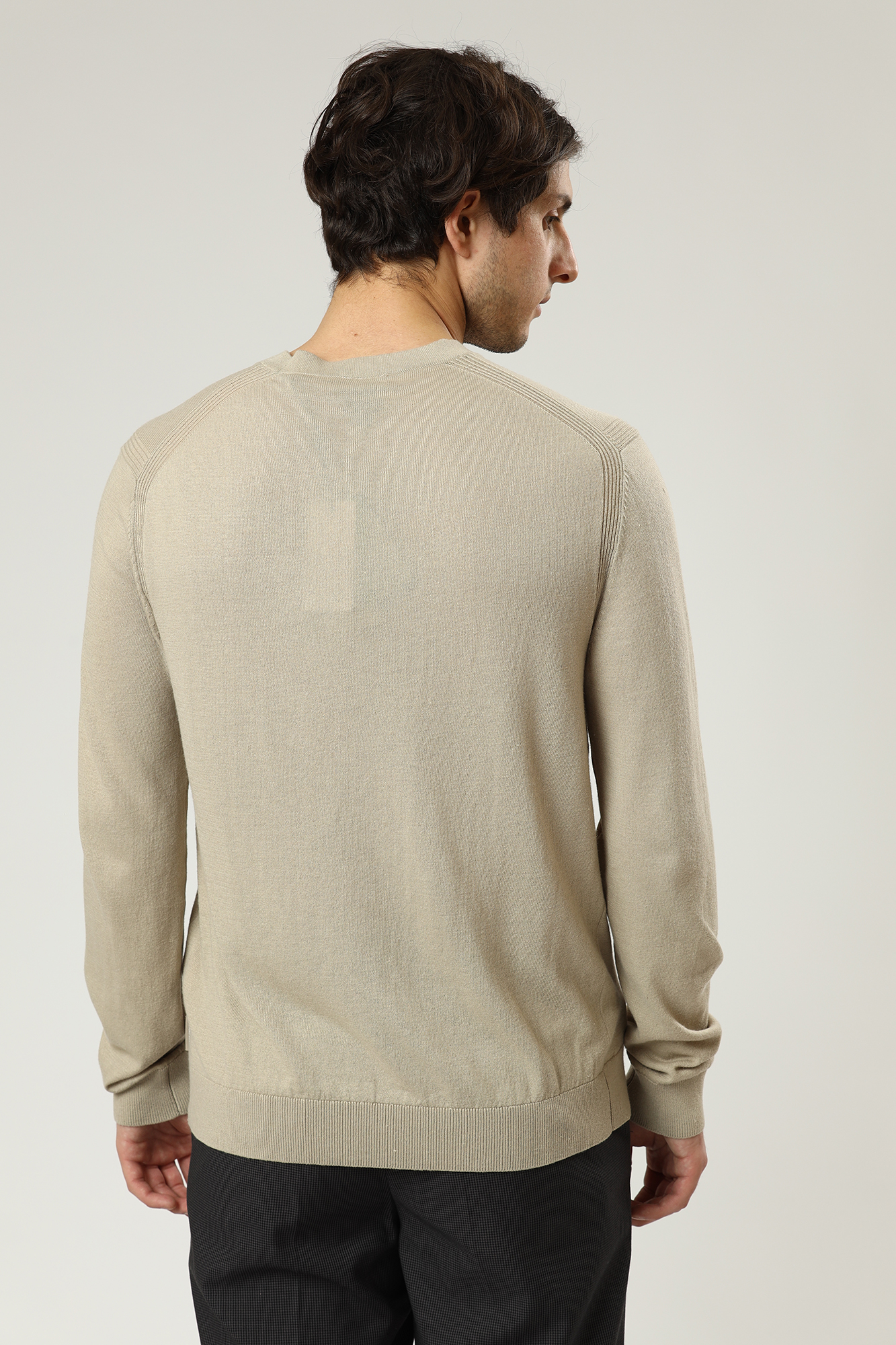 3KZM1Q_ZMN3Z Джемпер Armani Exchange Бежевый