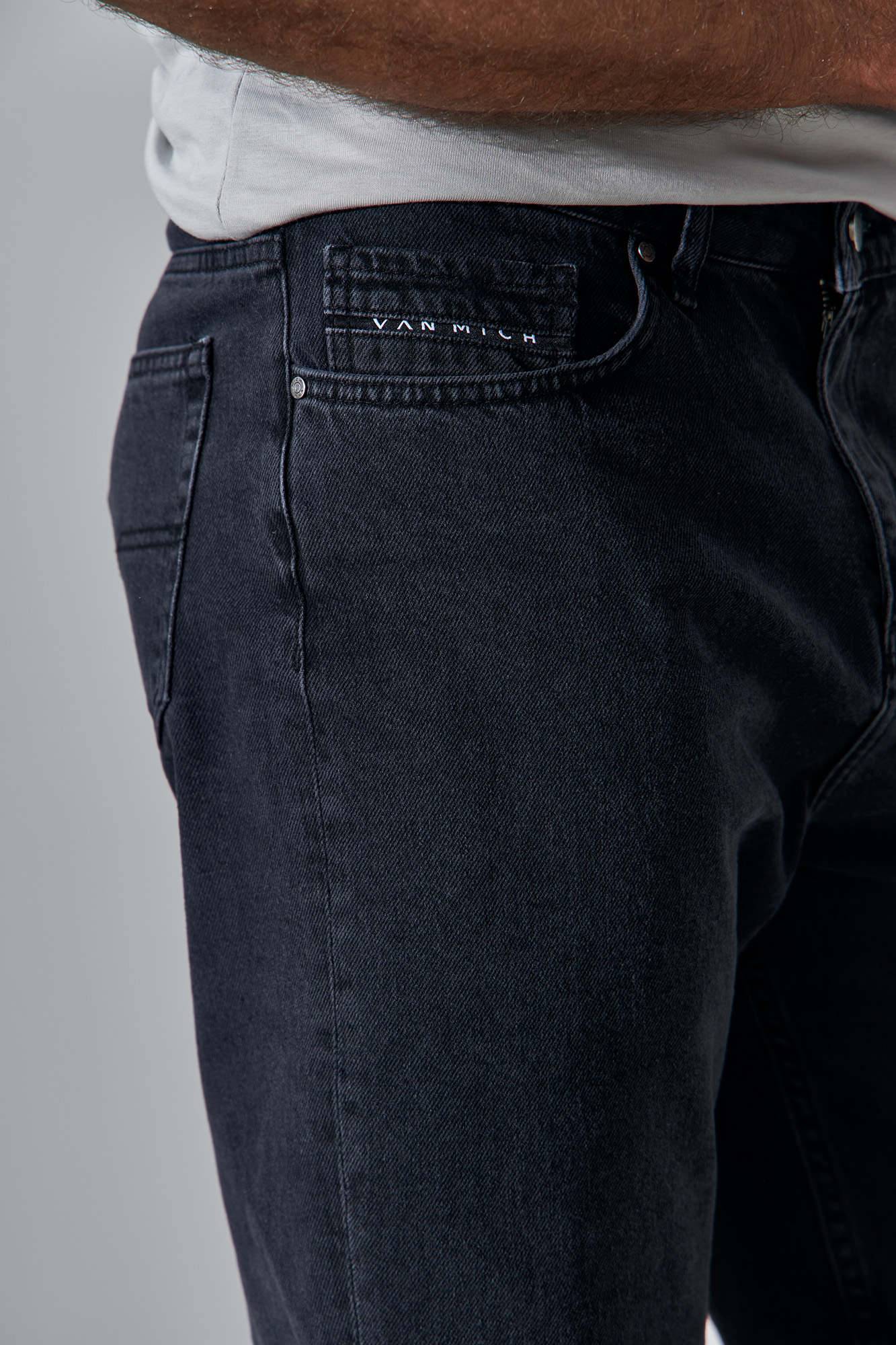 VM-231-33-067 Шорты джинсовые Van Mich Синий