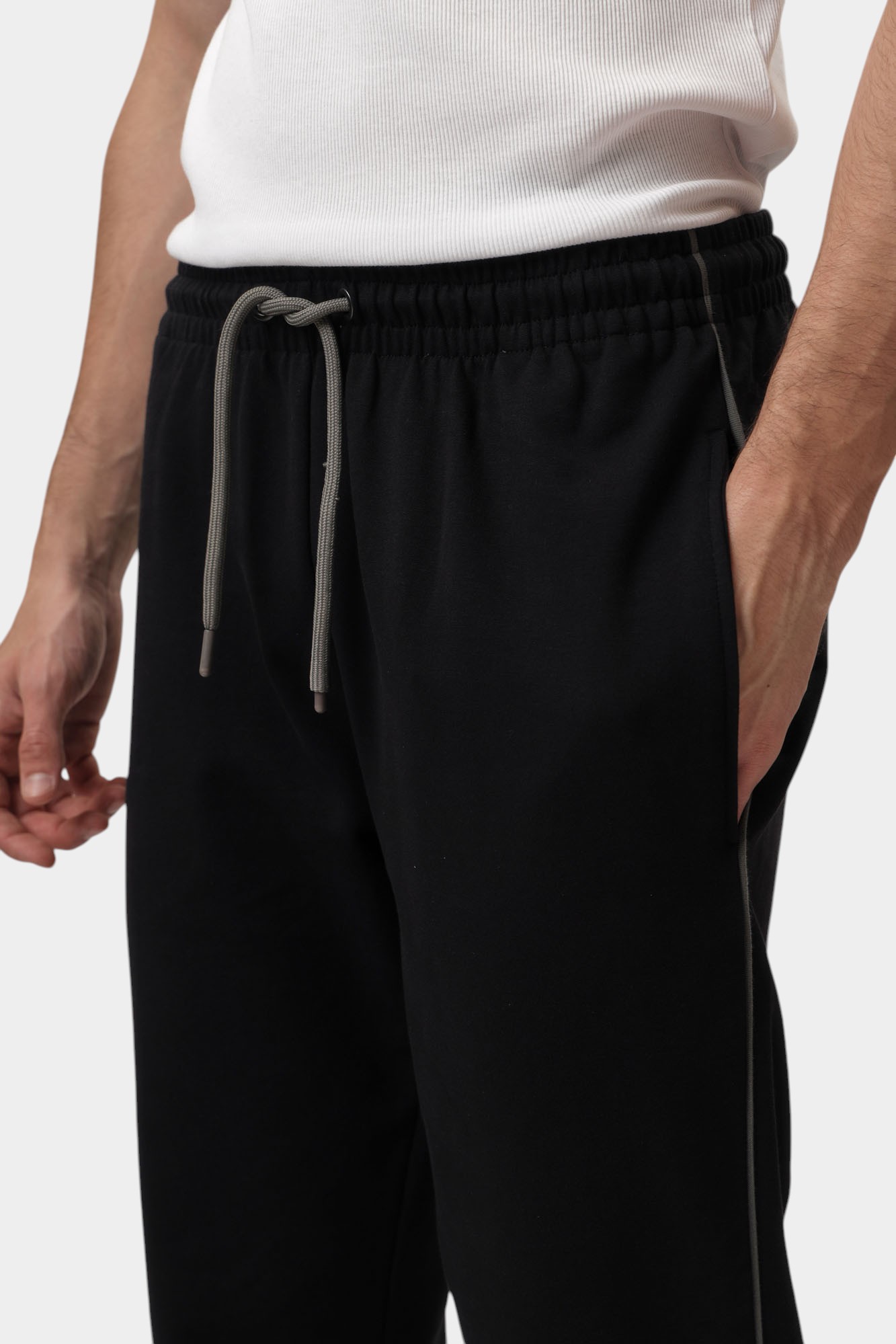 BMF0735 Брюки спортивные Bikkembergs Хаки