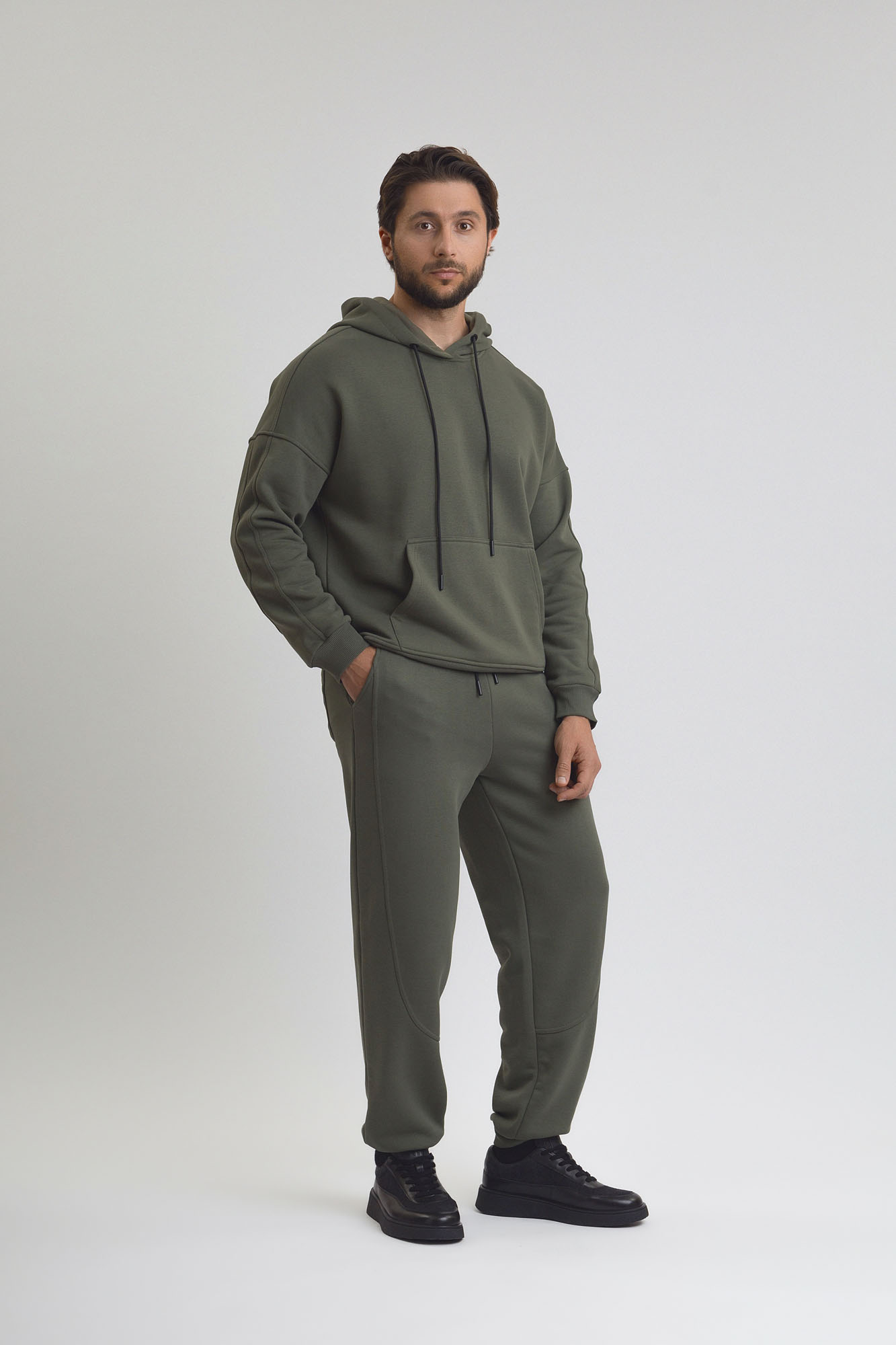 M-252-P-20-0603 Брюки спортивные The Hills Хаки