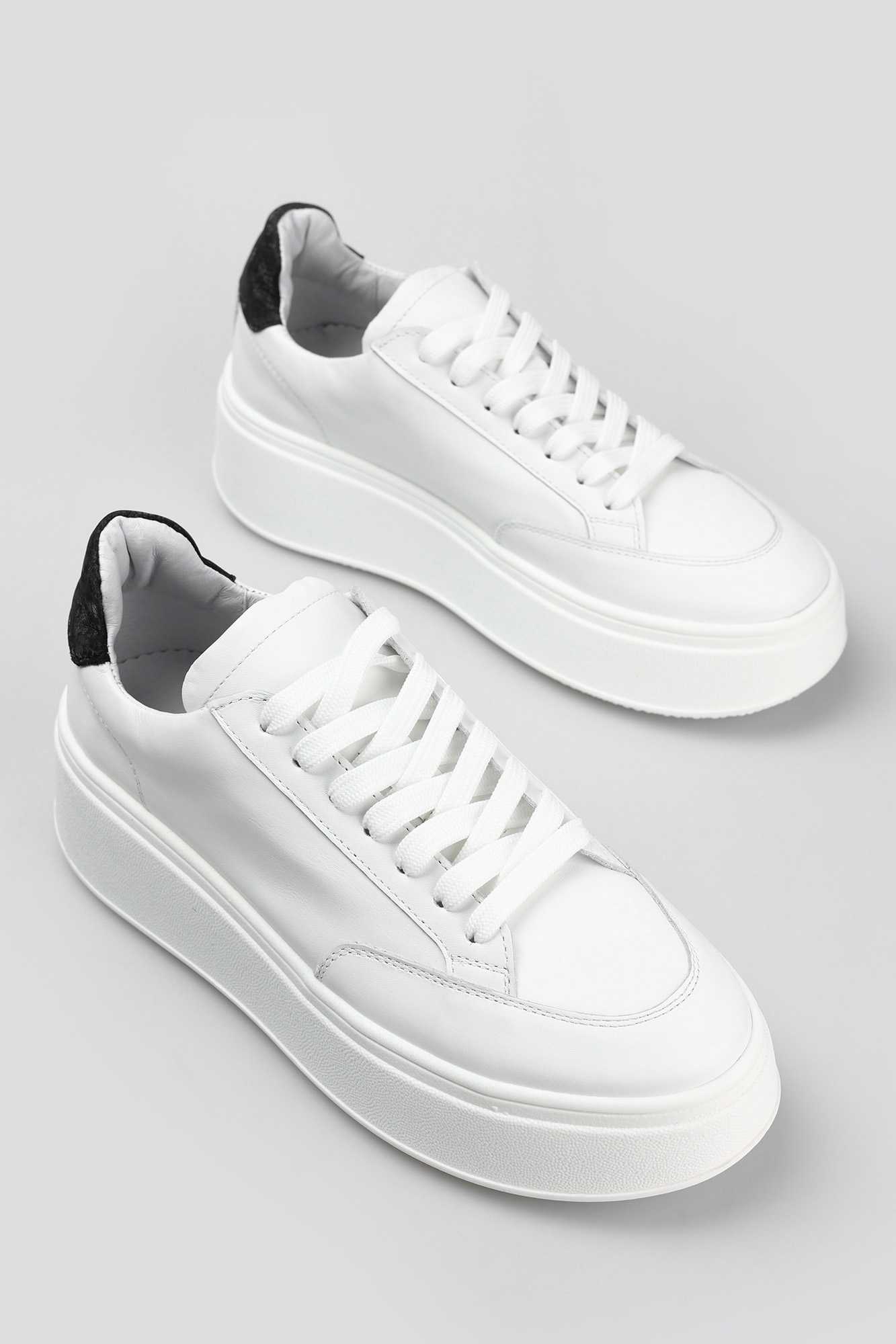 3101874 Кеды Marc Cony Белый