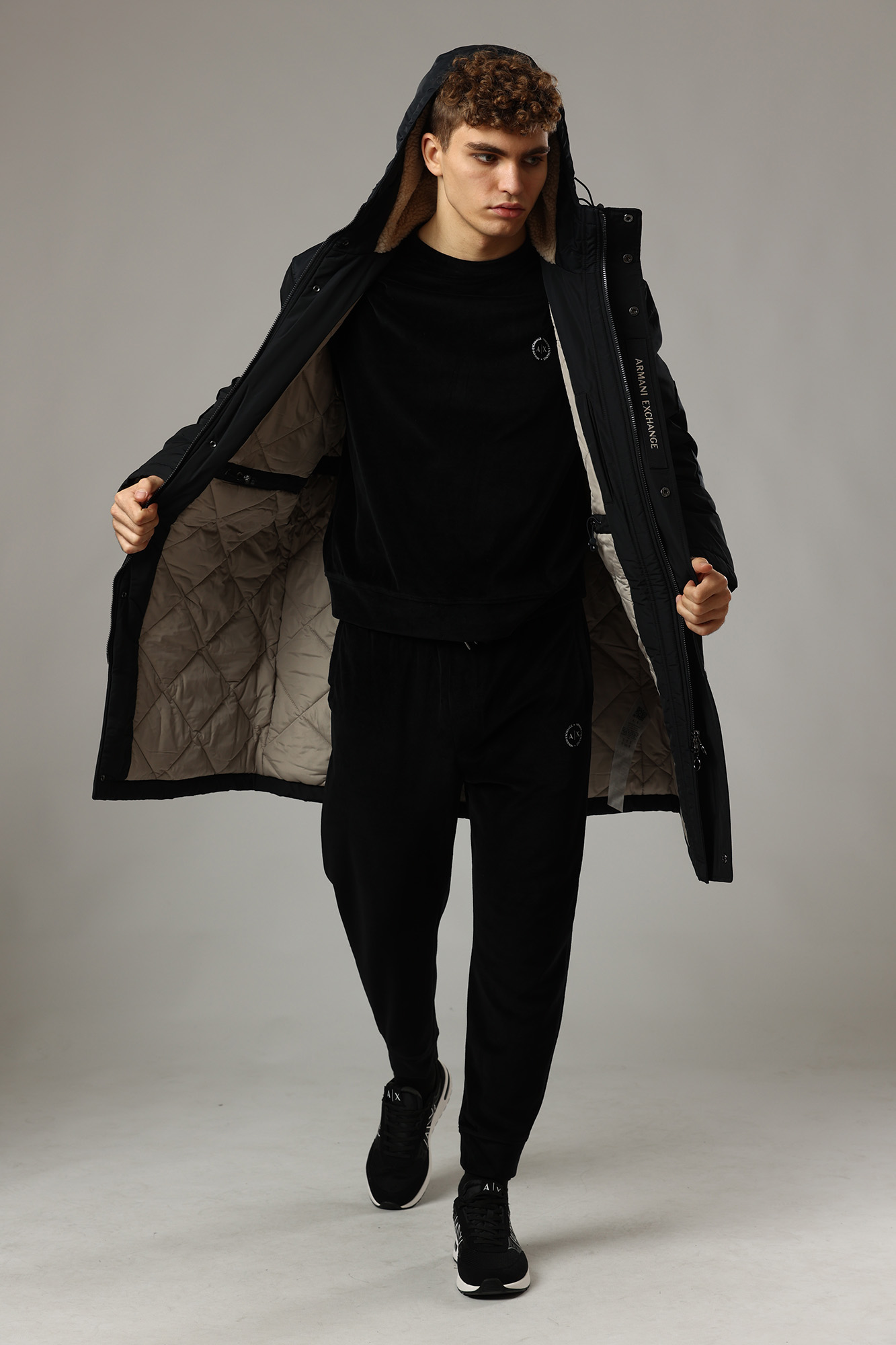 6LZLL1_ZNWJZ Парка утепленная Armani Exchange Синий