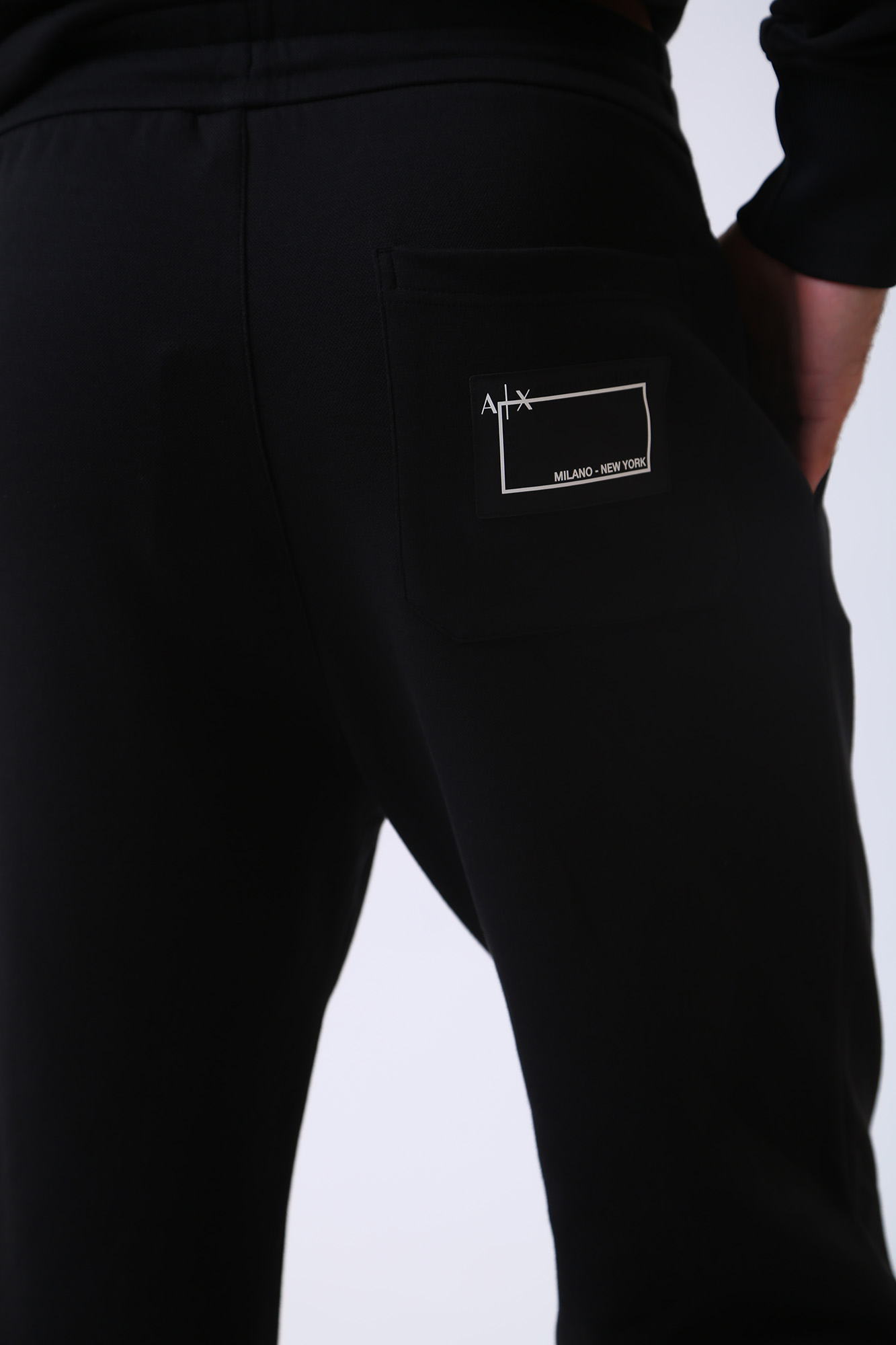 6LZPJA_ZJXFZ Брюки спортивные Armani Exchange Черный