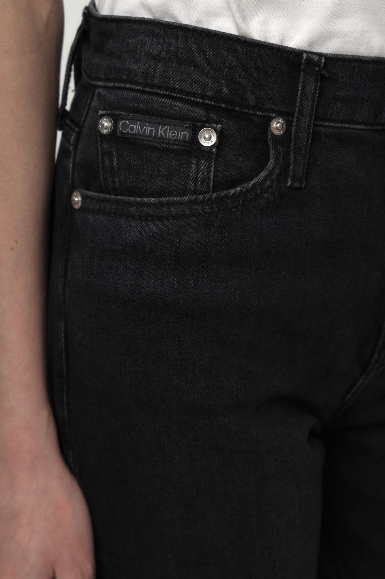 J20J224518 брюки джинсовые calvin klein jeans 