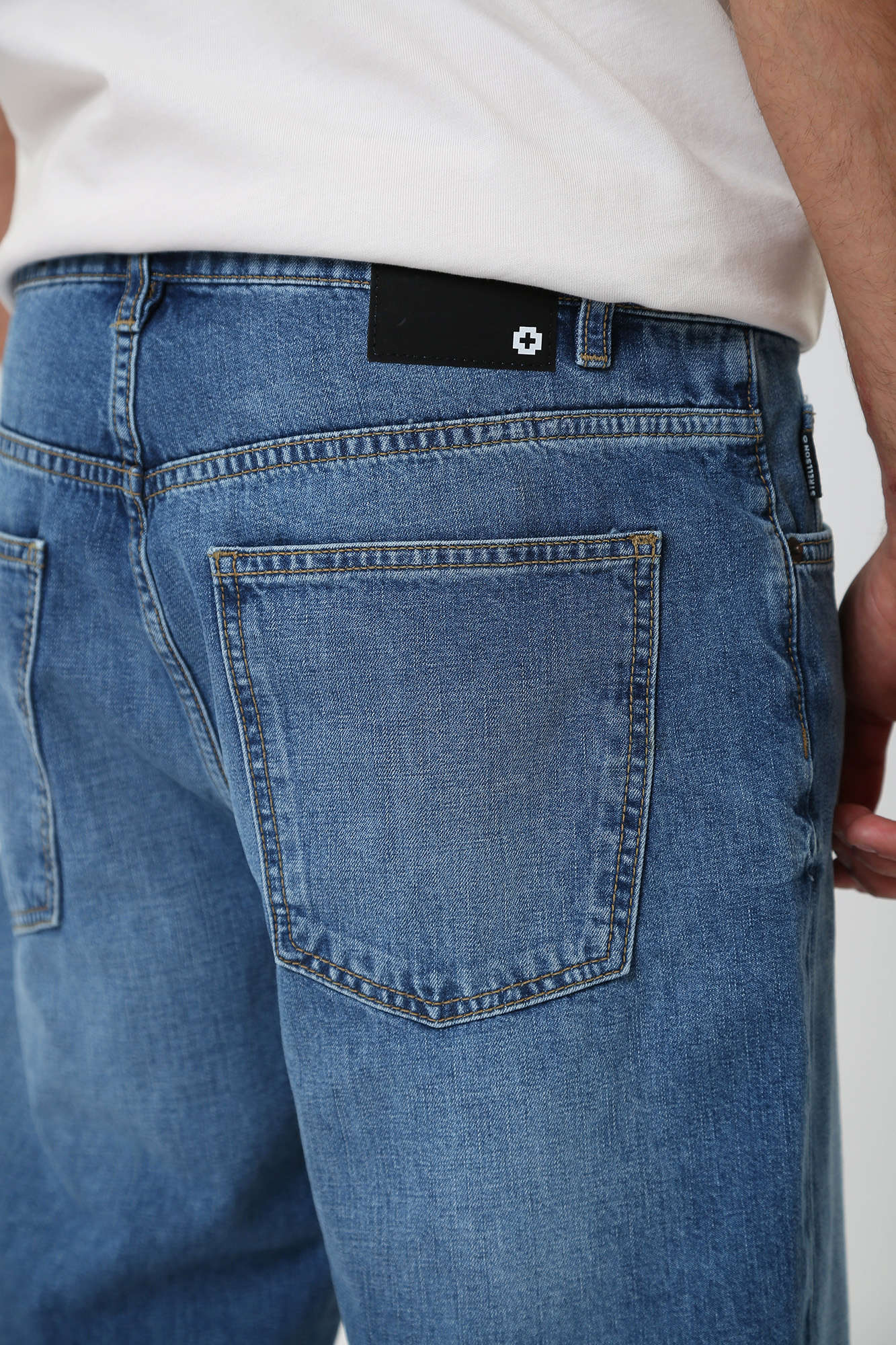 30037247_10015835 Шорты джинсовые Strellson Синий