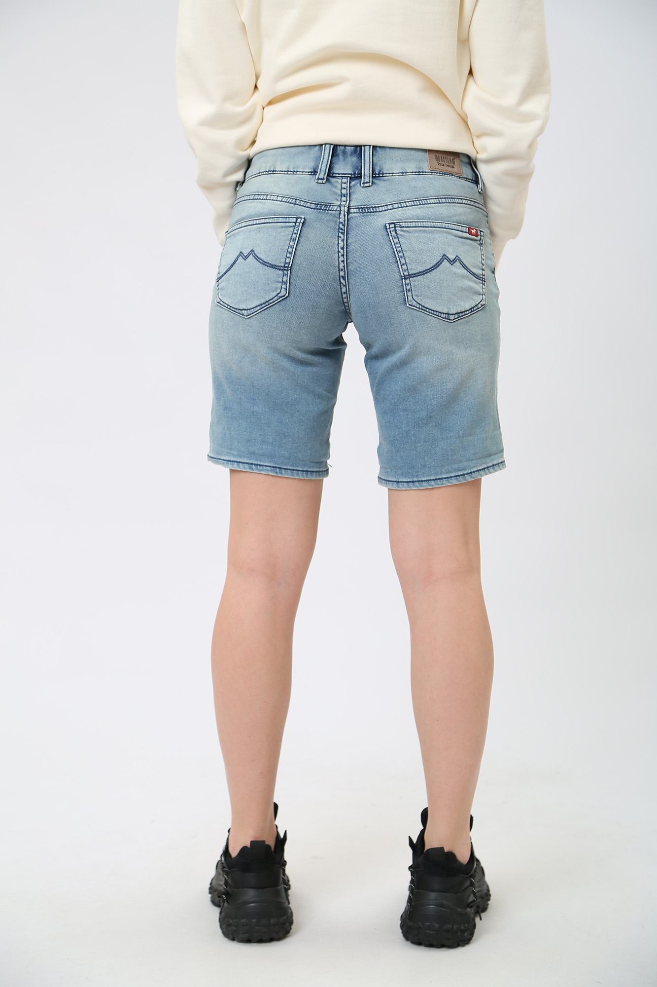 1009420-5000 шорты джинсовые mustang 