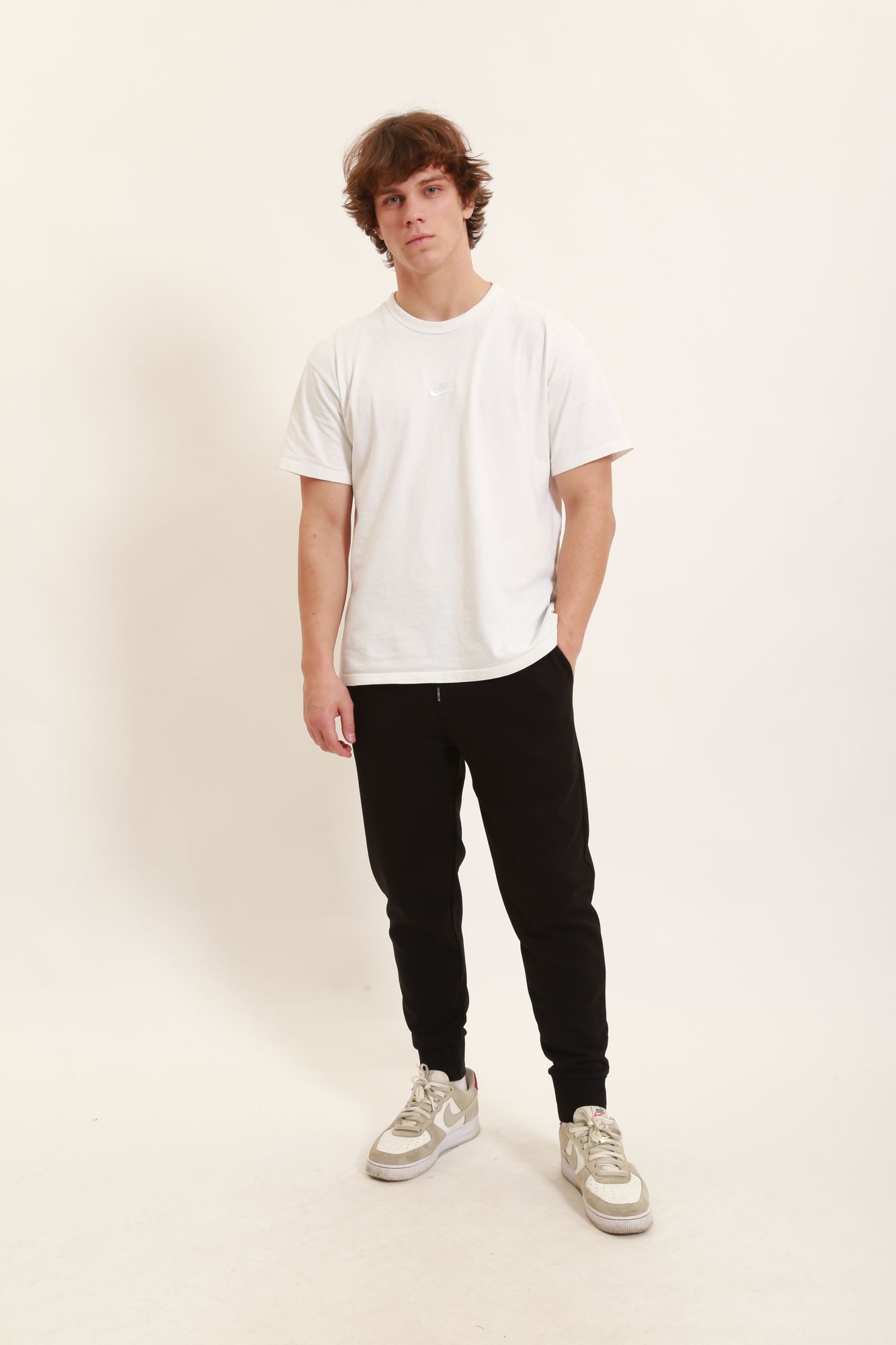 6KZPDA_ZJ6PZ Брюки спортивные джоггеры Armani Exchange Черный