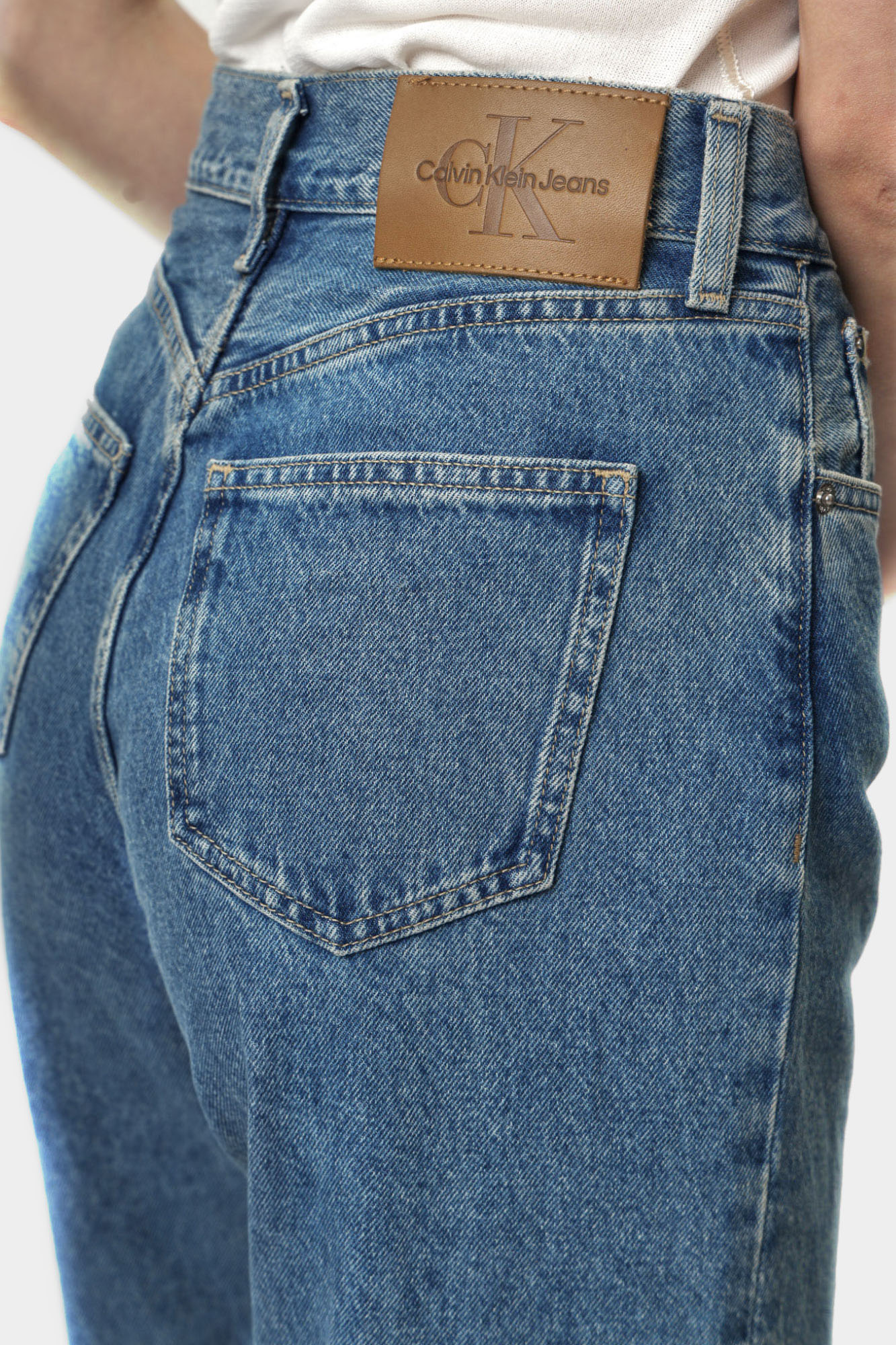 J20J225005 брюки джинсовые calvin klein jeans 