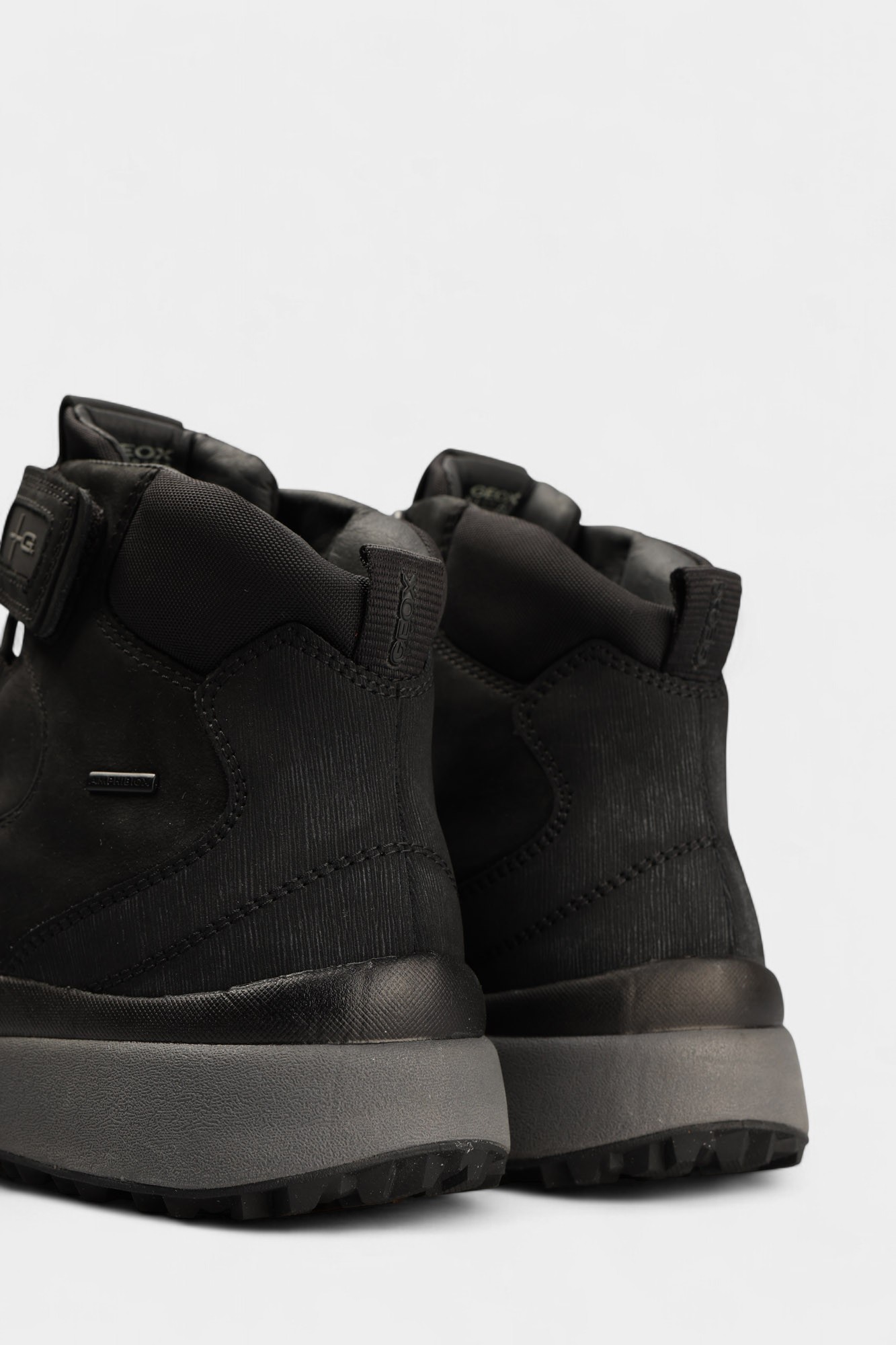 U56FZC00045 Ботинки Geox Черный