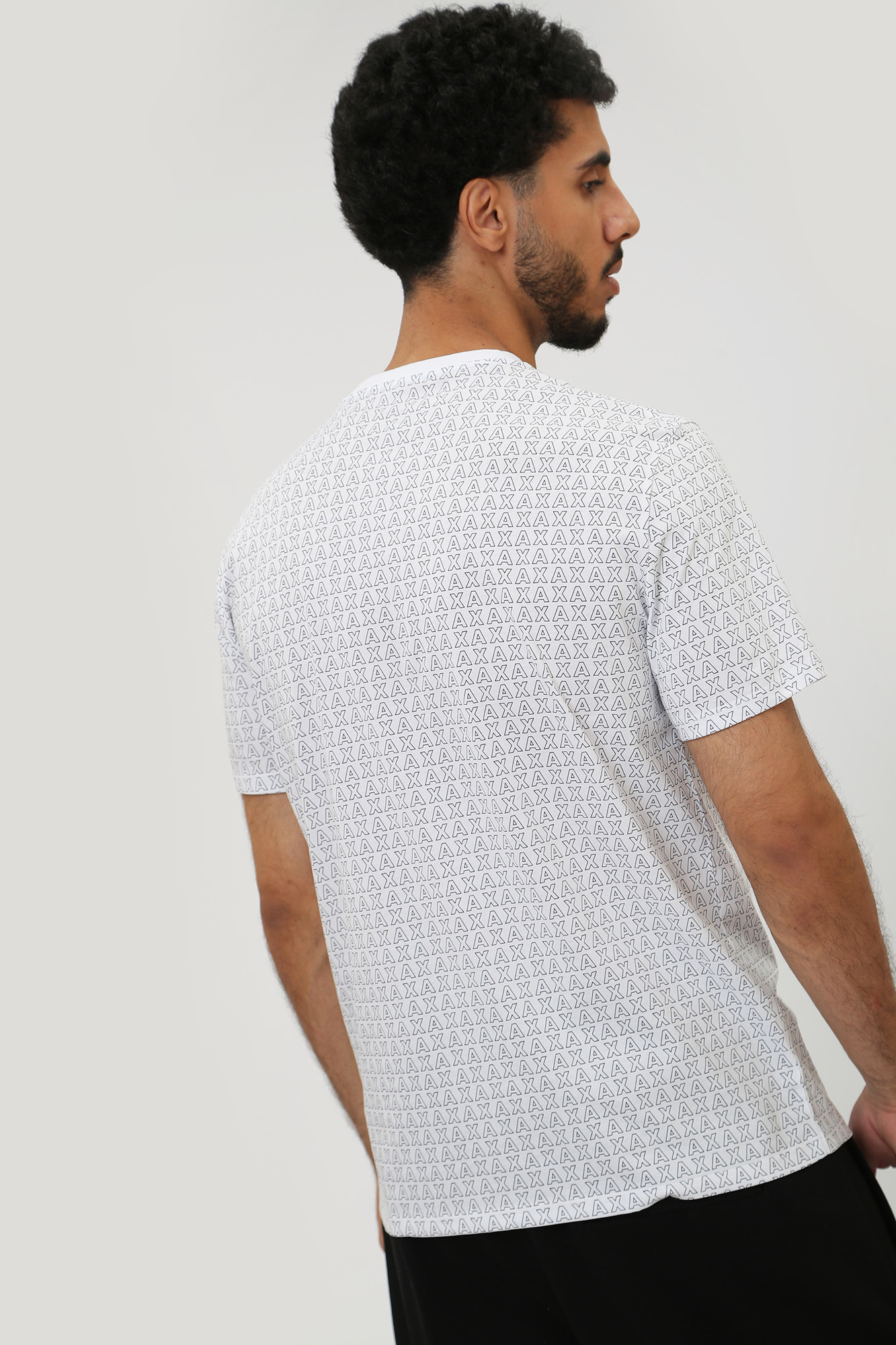 6RZTHZ_ZJH4Z Футболка Armani Exchange Белый