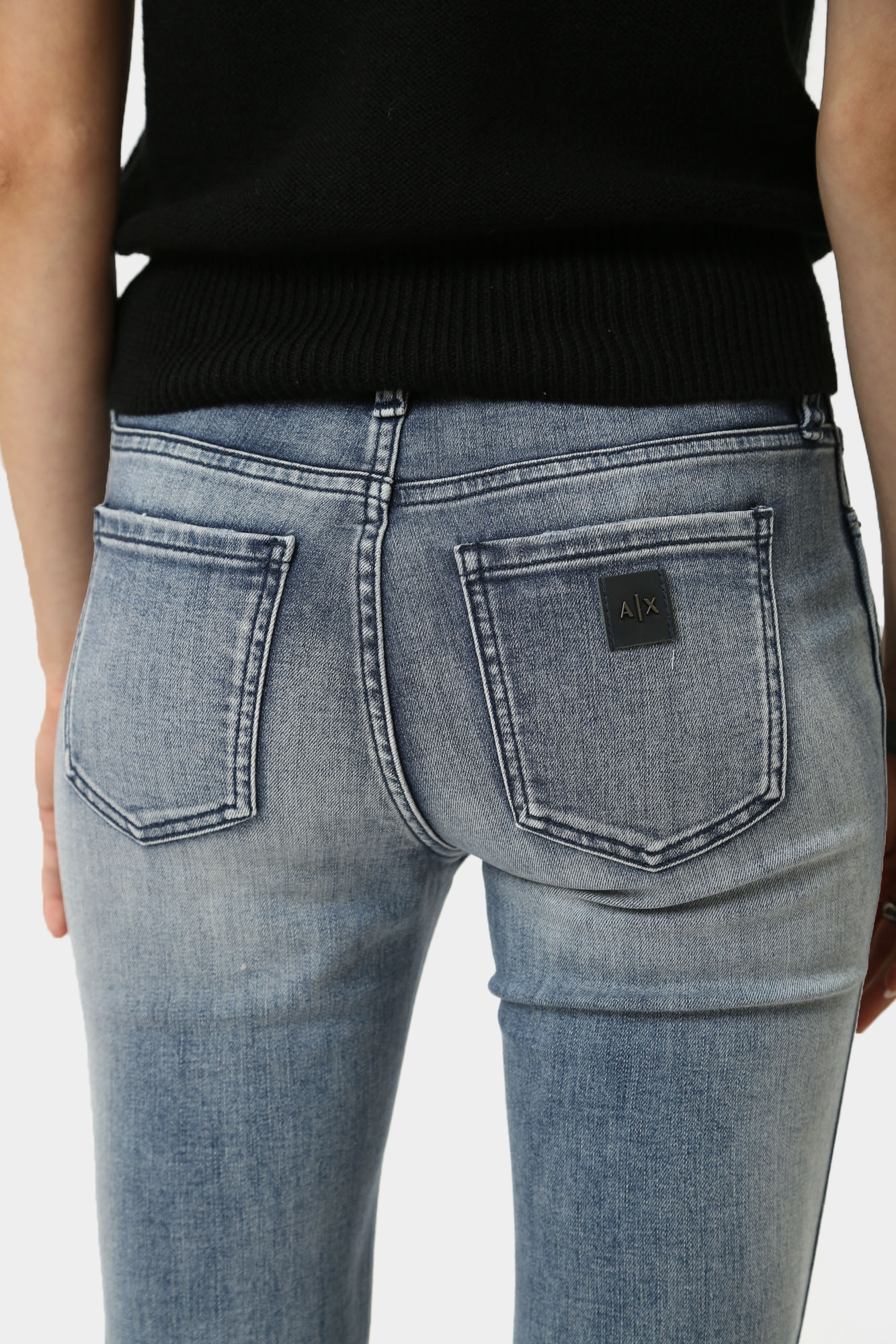 3DYJ22_Y15EZ брюки джинсовые armani exchange 