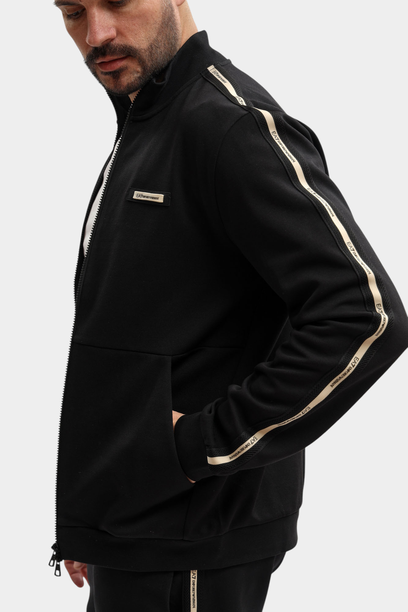 7M001479_AF12660 Джемпер EA7 Черный