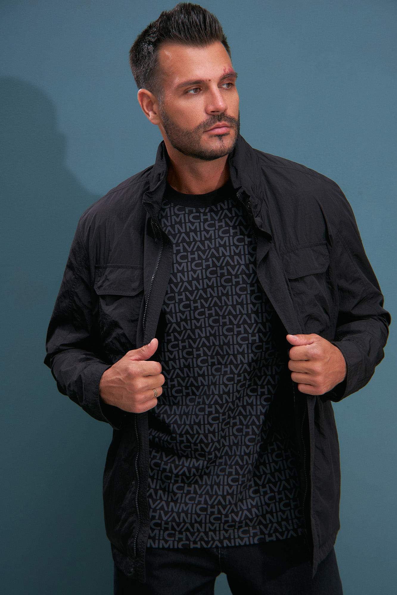 VM-232-52-004 Куртка Van Mich Черный