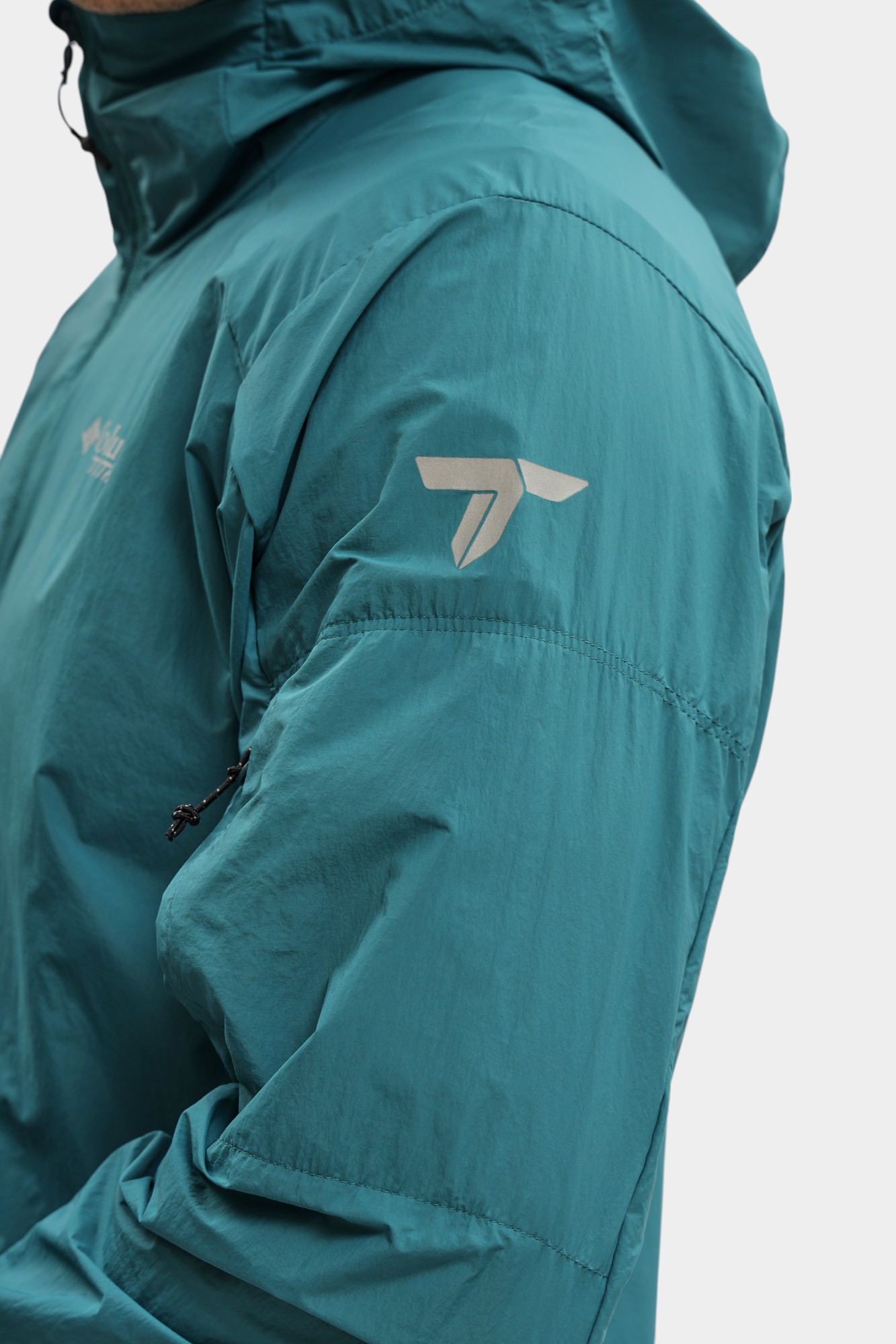 2071231 Ветровка Columbia Синий