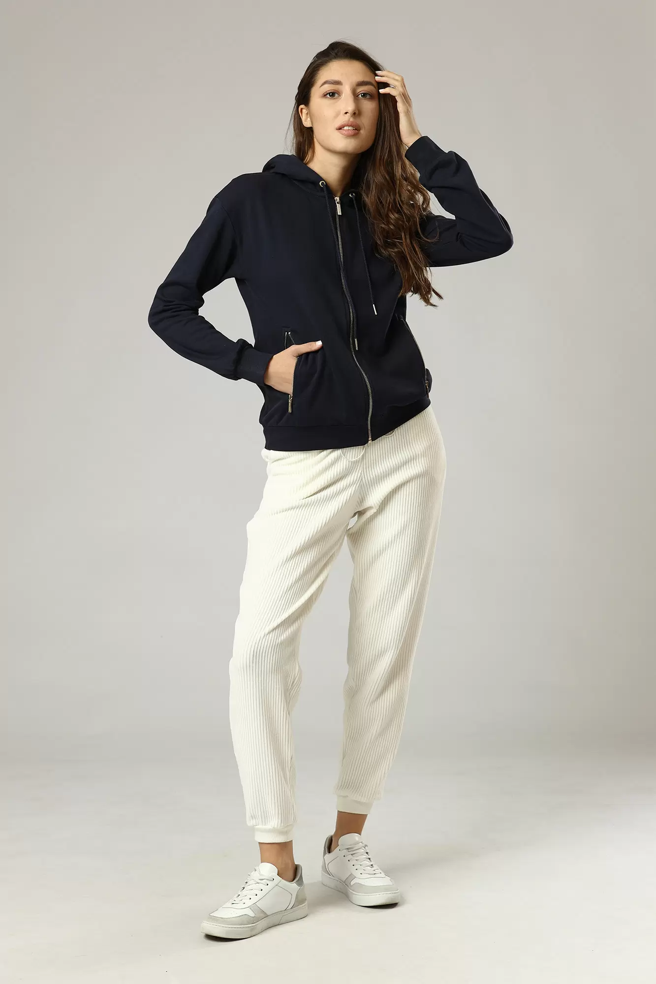 6GYM71_YJ43Z толстовка armani exchange 