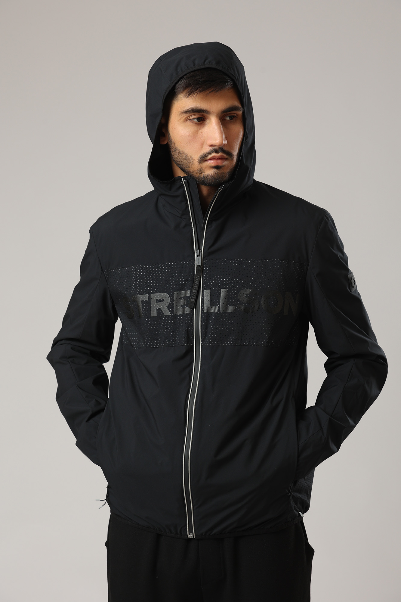 30033078_10013080 Куртка Strellson Черный