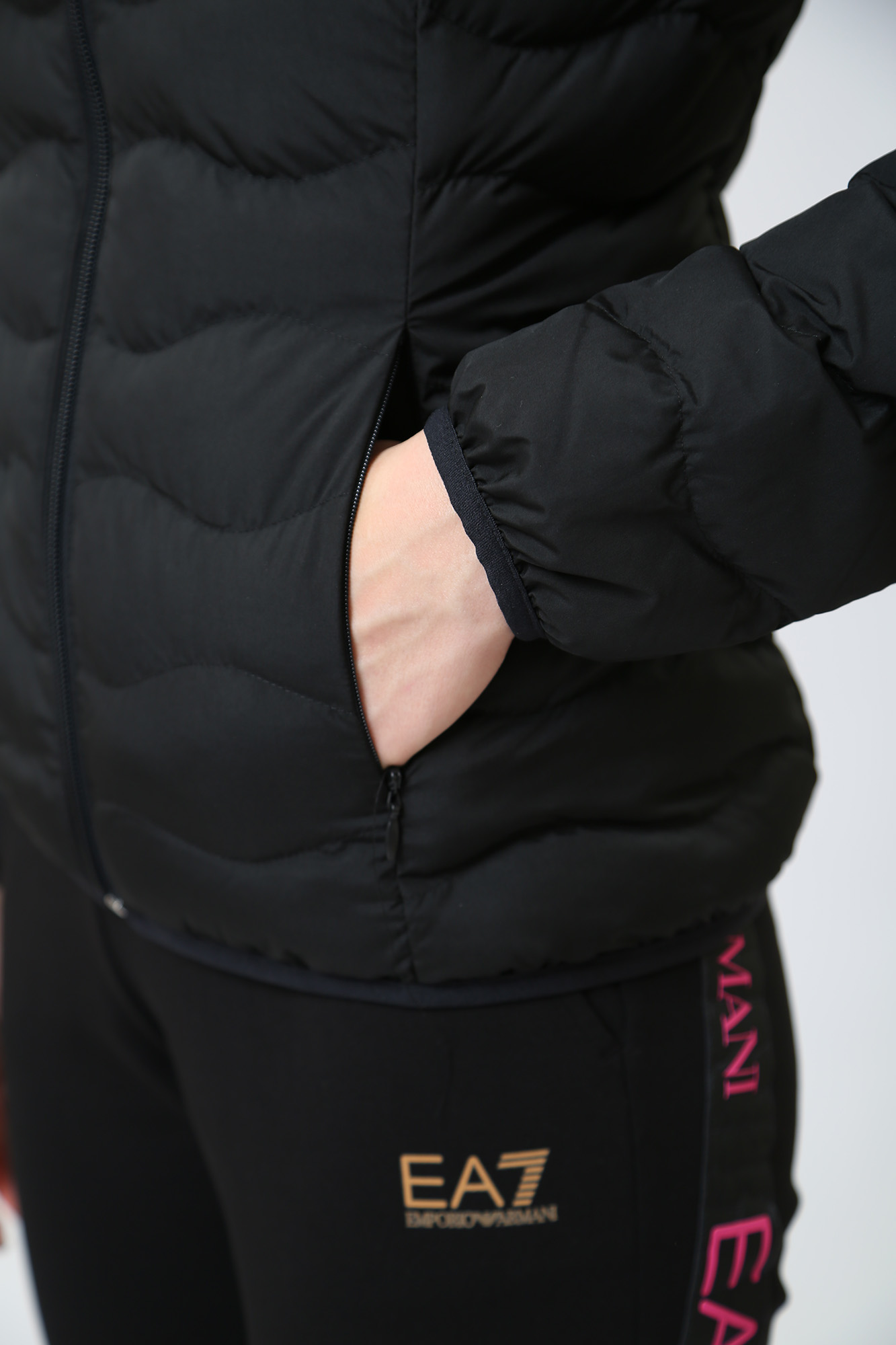 8NTB21_TNF8Z куртка ea7 