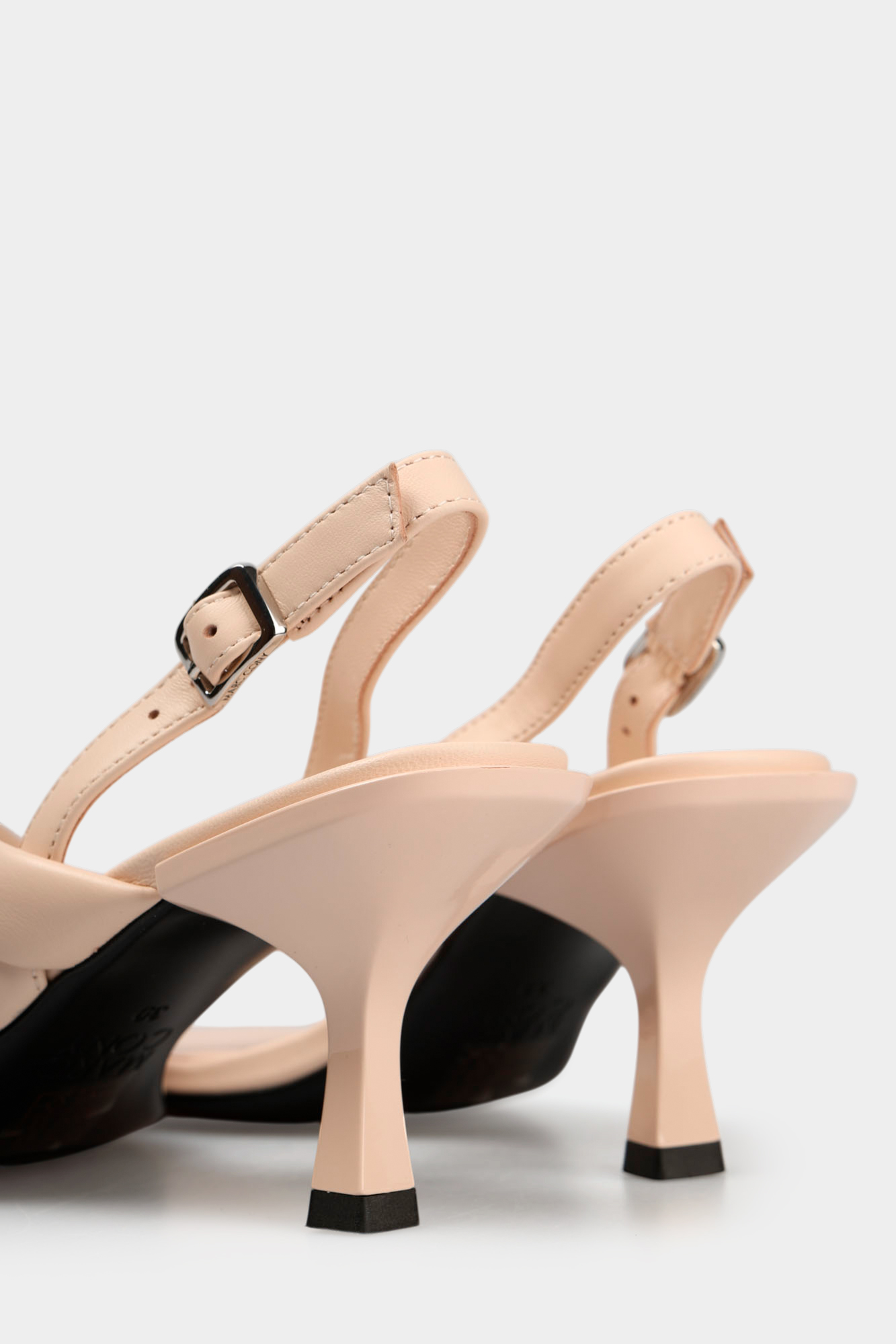 W2617-JY-2505 Босоножки Marc Cony Белый