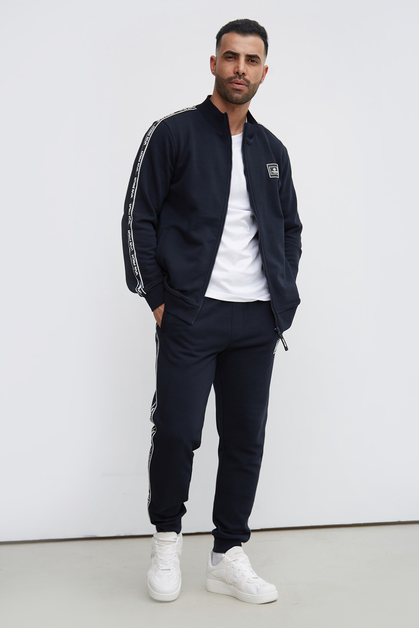 VM-231-20-019 Брюки спортивные Van Mich Синий