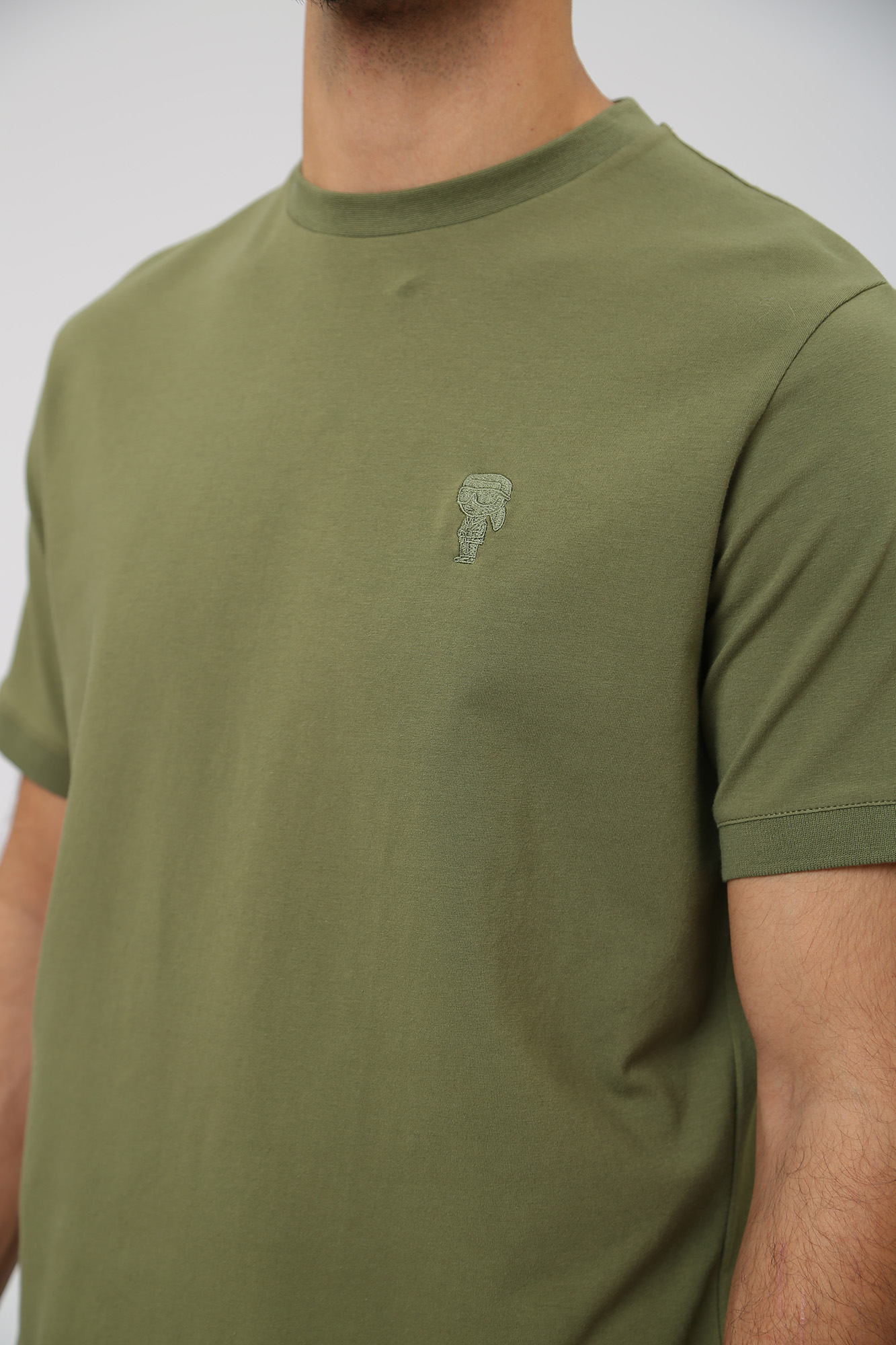 534221_755055 Футболка Karl Lagerfeld Зеленый