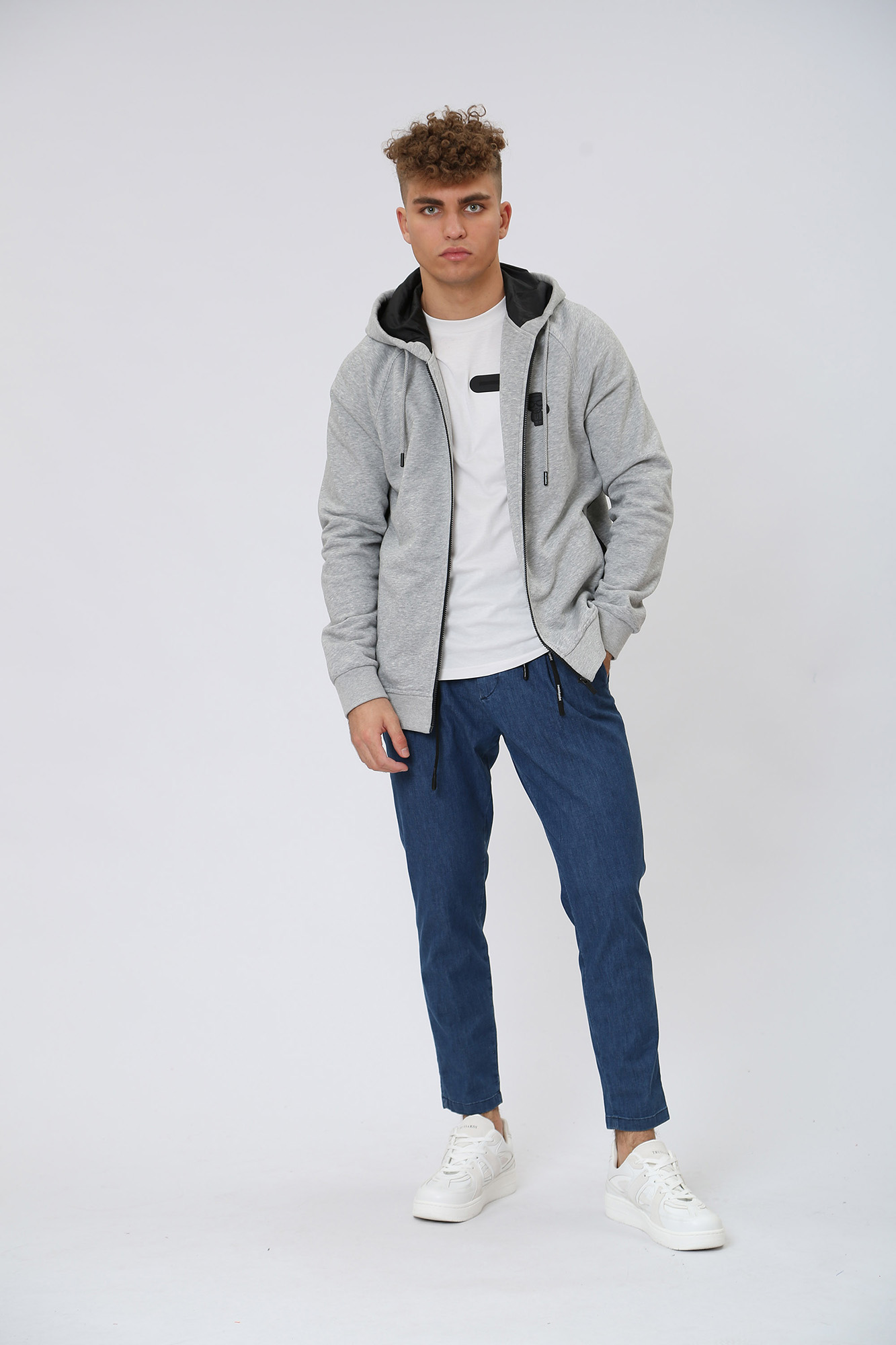 502910_705005 Толстовка с/м Karl Lagerfeld Серый