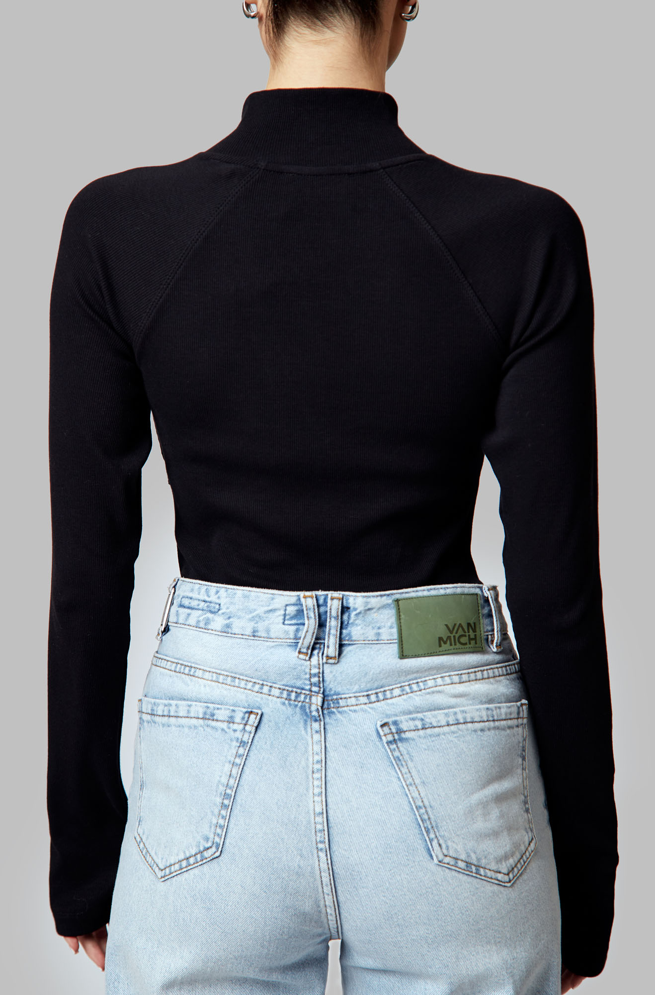 VW-FAT-22-307 лонгслив van mich 