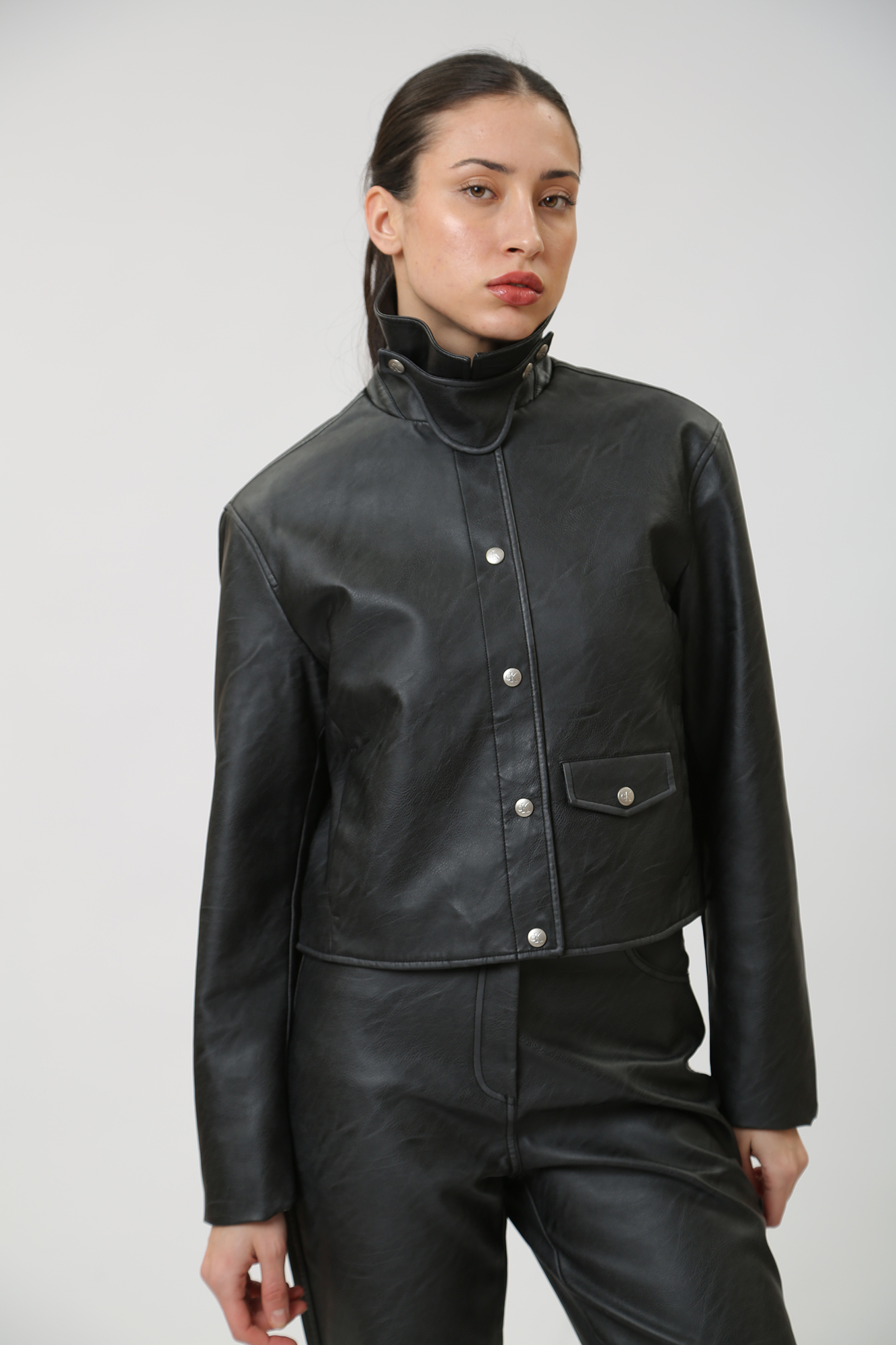 J20J222553 куртка кожаная calvin klein jeans 