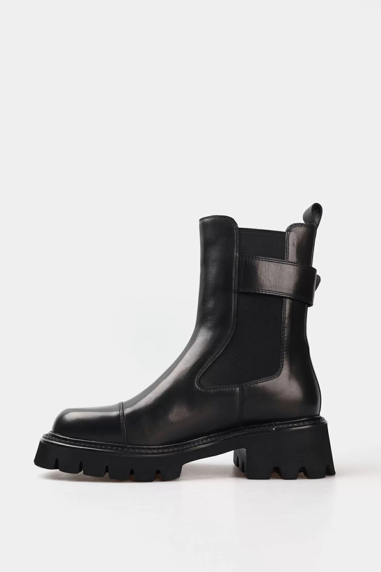 W0004B-8D Ботинки Graciana Черный