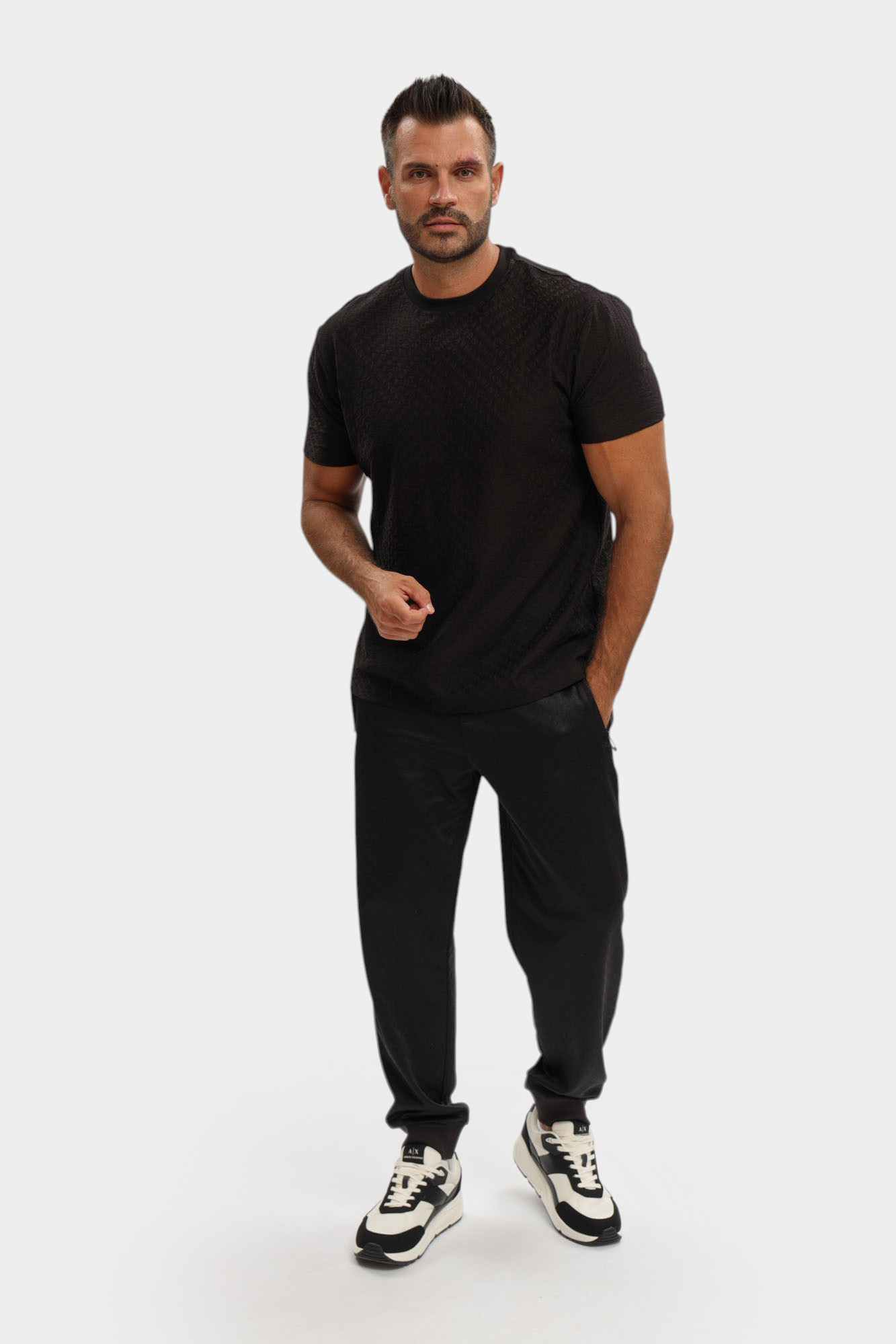 XM001431_AF10337 Футболка Armani Exchange Черный