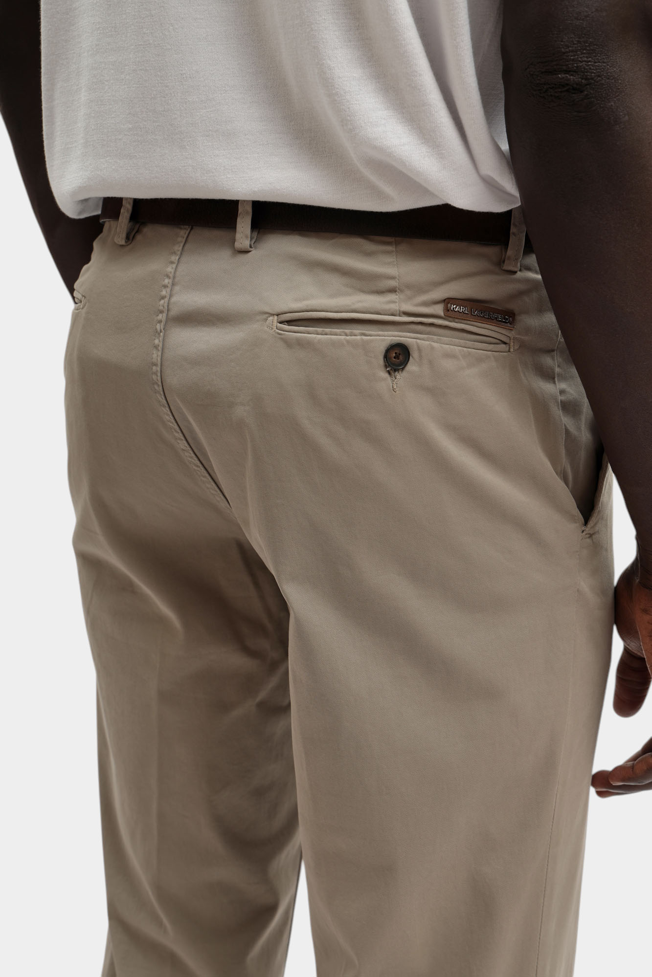 561805_265350 Брюки чиносы Karl Lagerfeld Бежевый