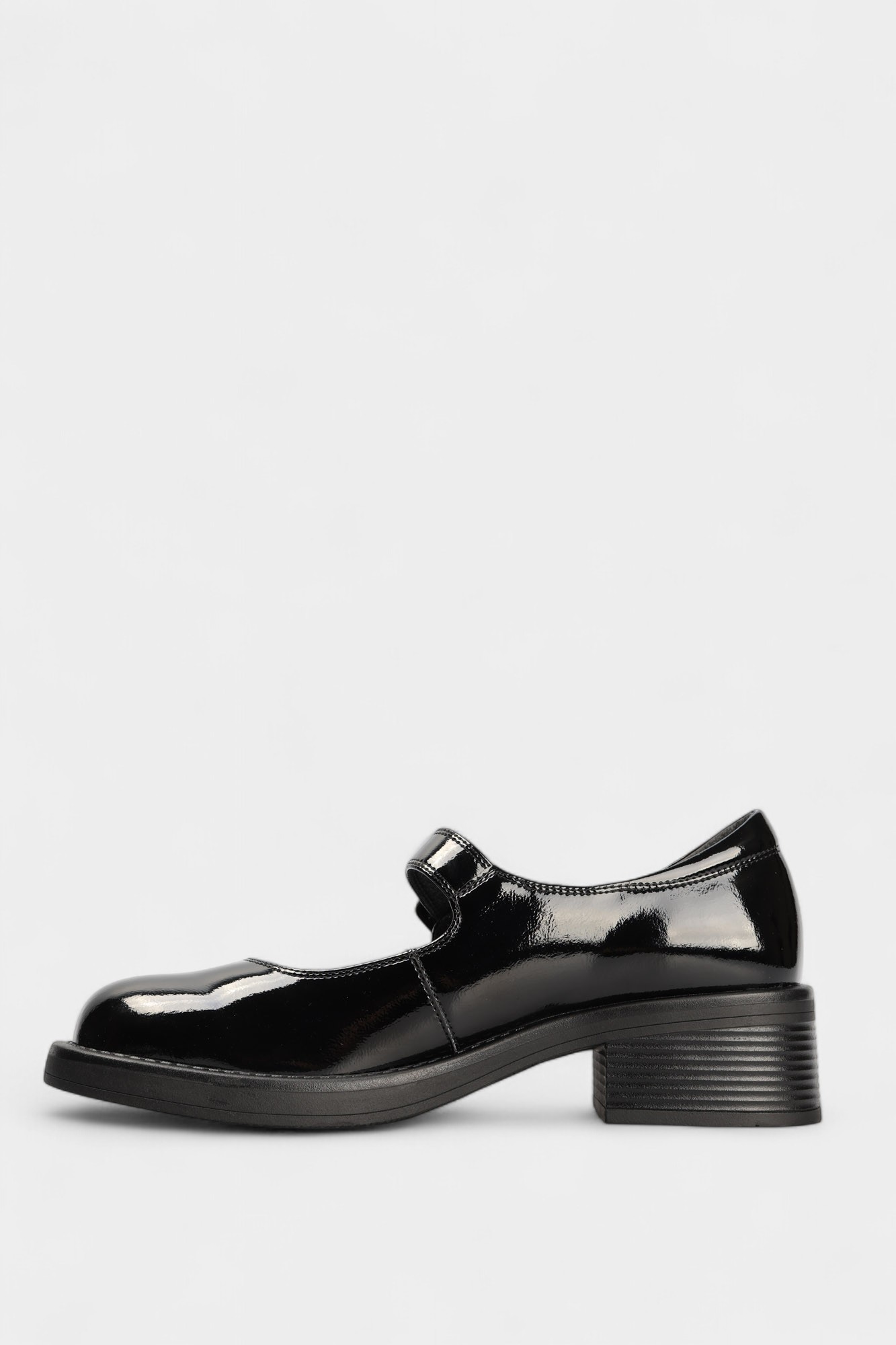 MCW080_01LK-BL Лоферы Marc Cony Черный