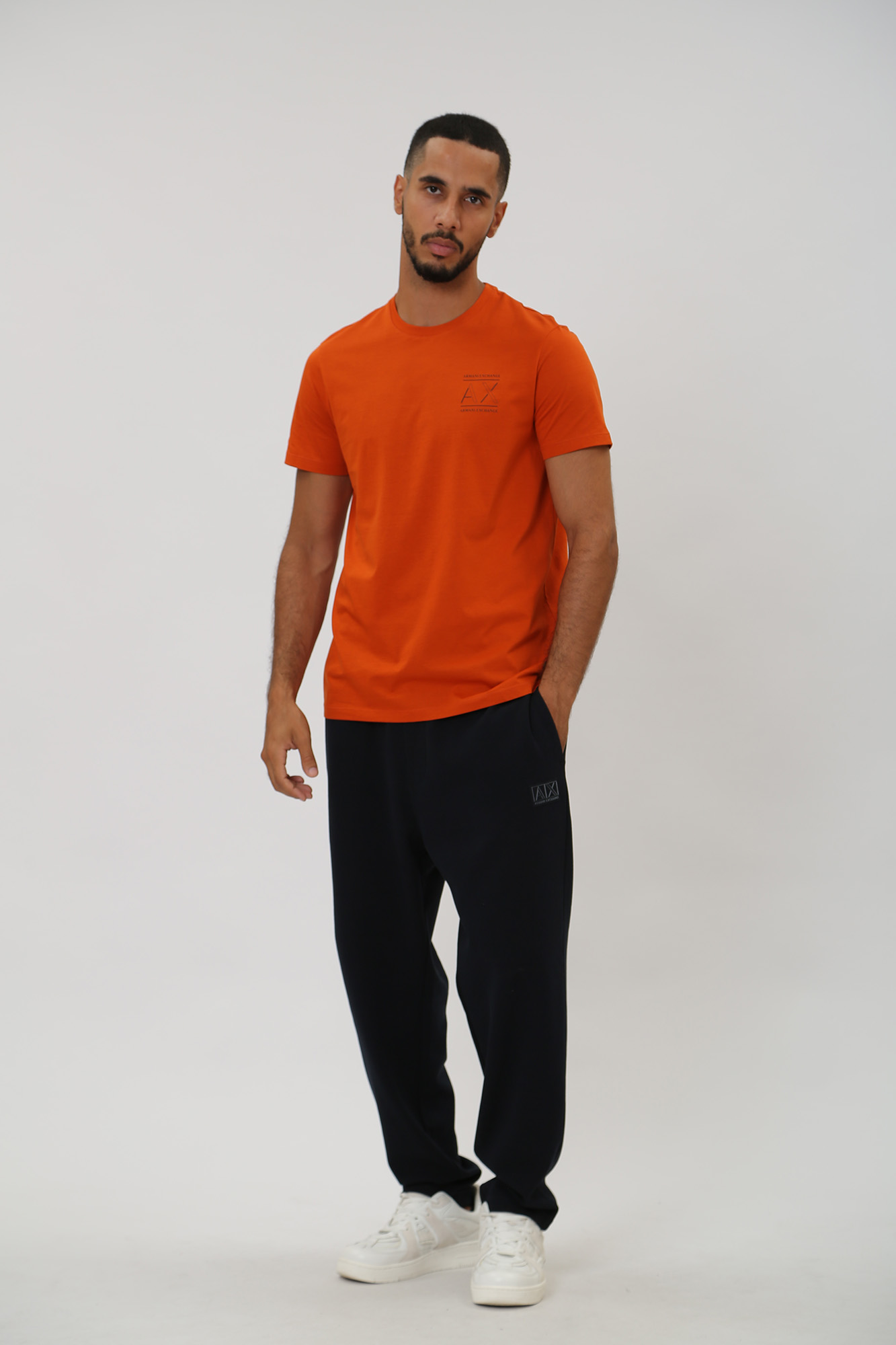 6RZTAN_ZJ9AZ Футболка  Armani Exchange Оранжевый