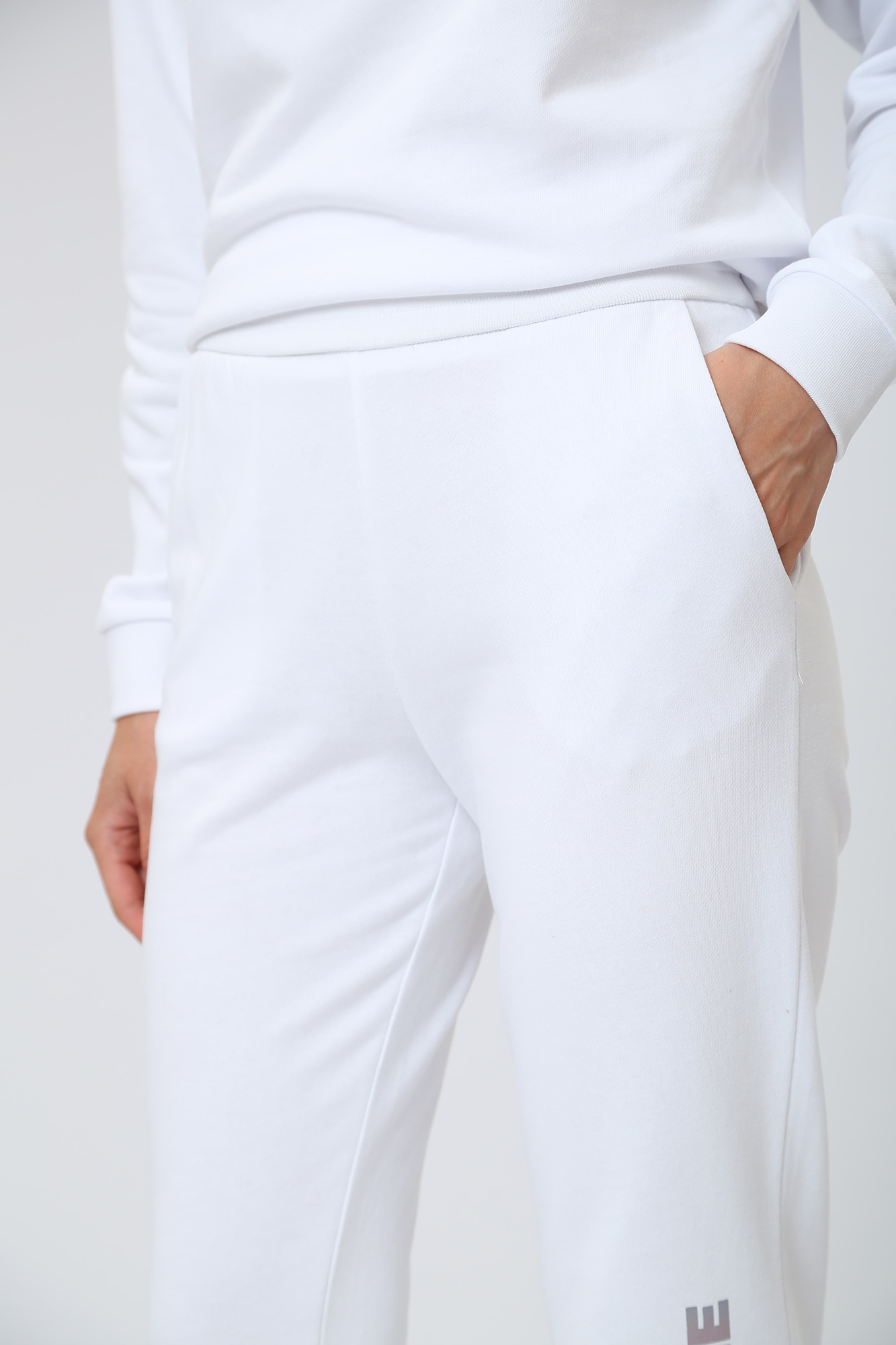 3RYPAC_YJCZZ брюки спортивные armani exchange 