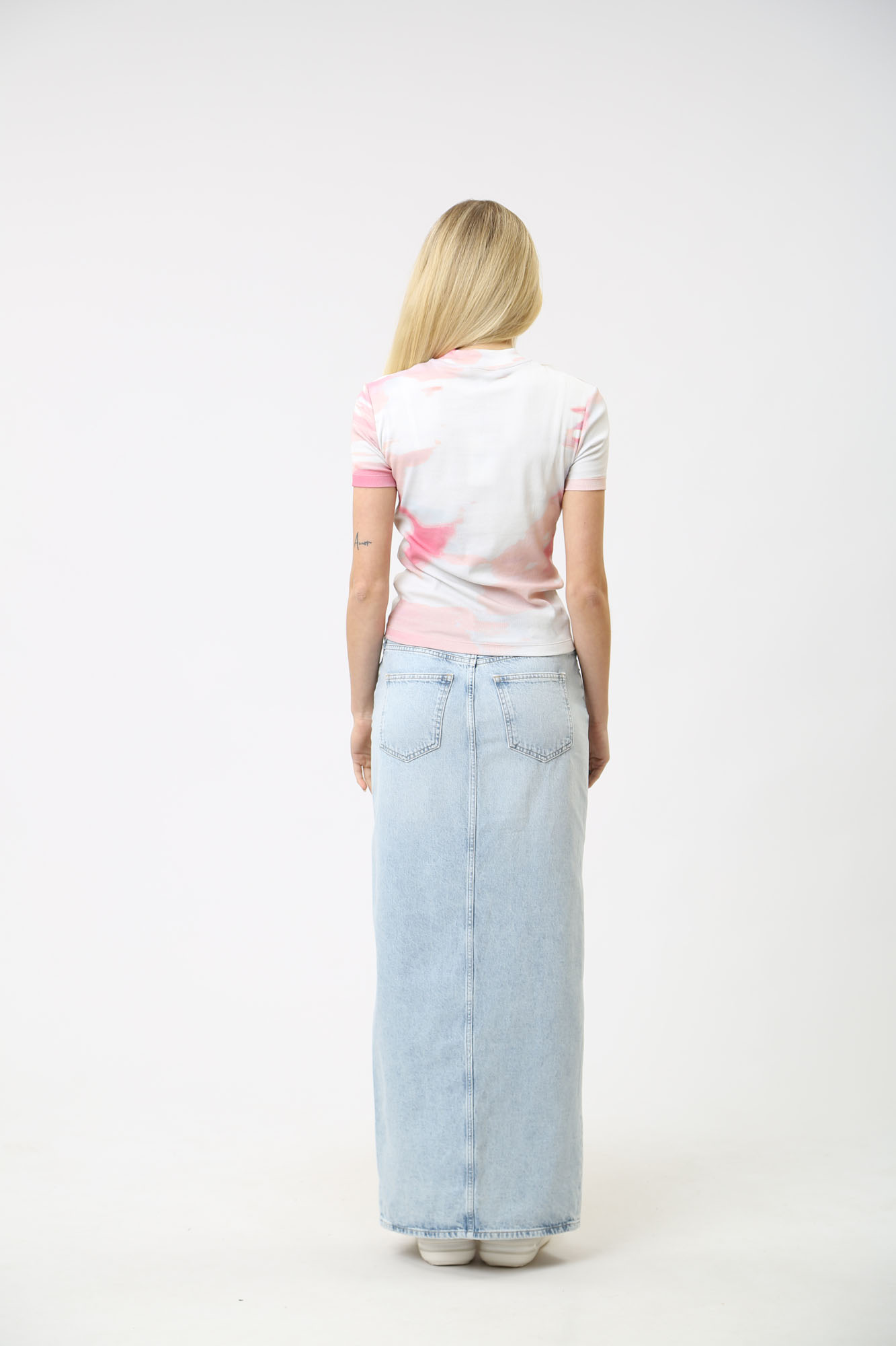 J20J223169 футболка calvin klein jeans 