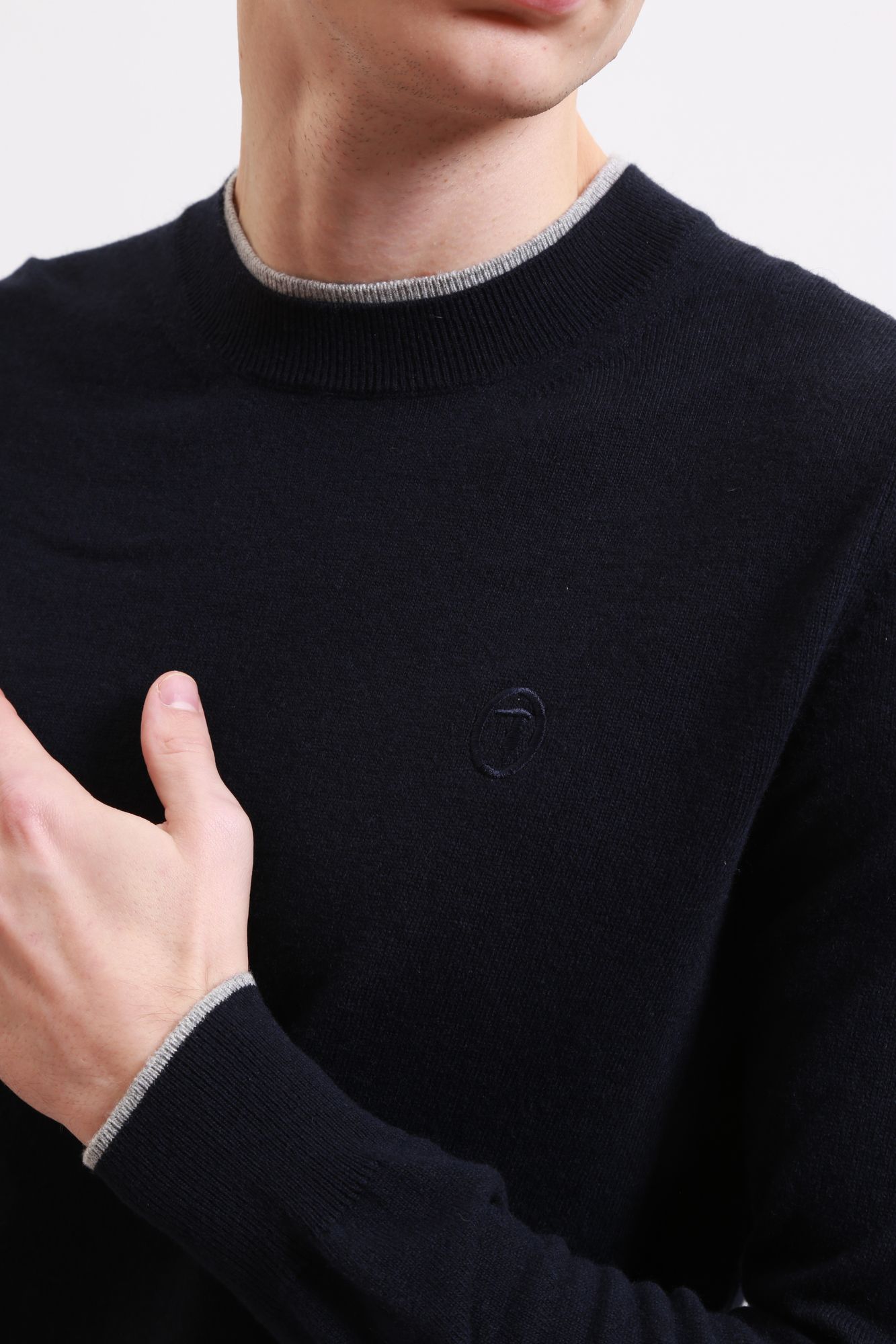 52M00519-0F000571 Джемпер Trussardi Синий