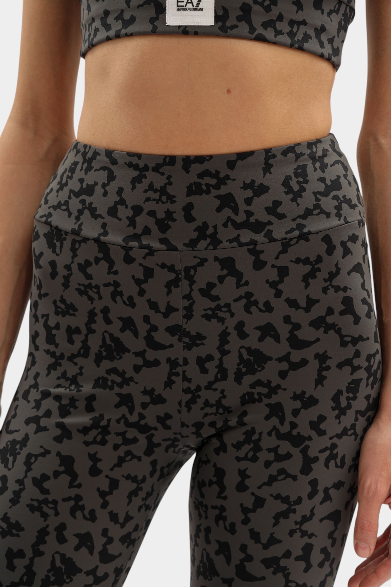 7W000564_AF15565 леггинсы ea7 